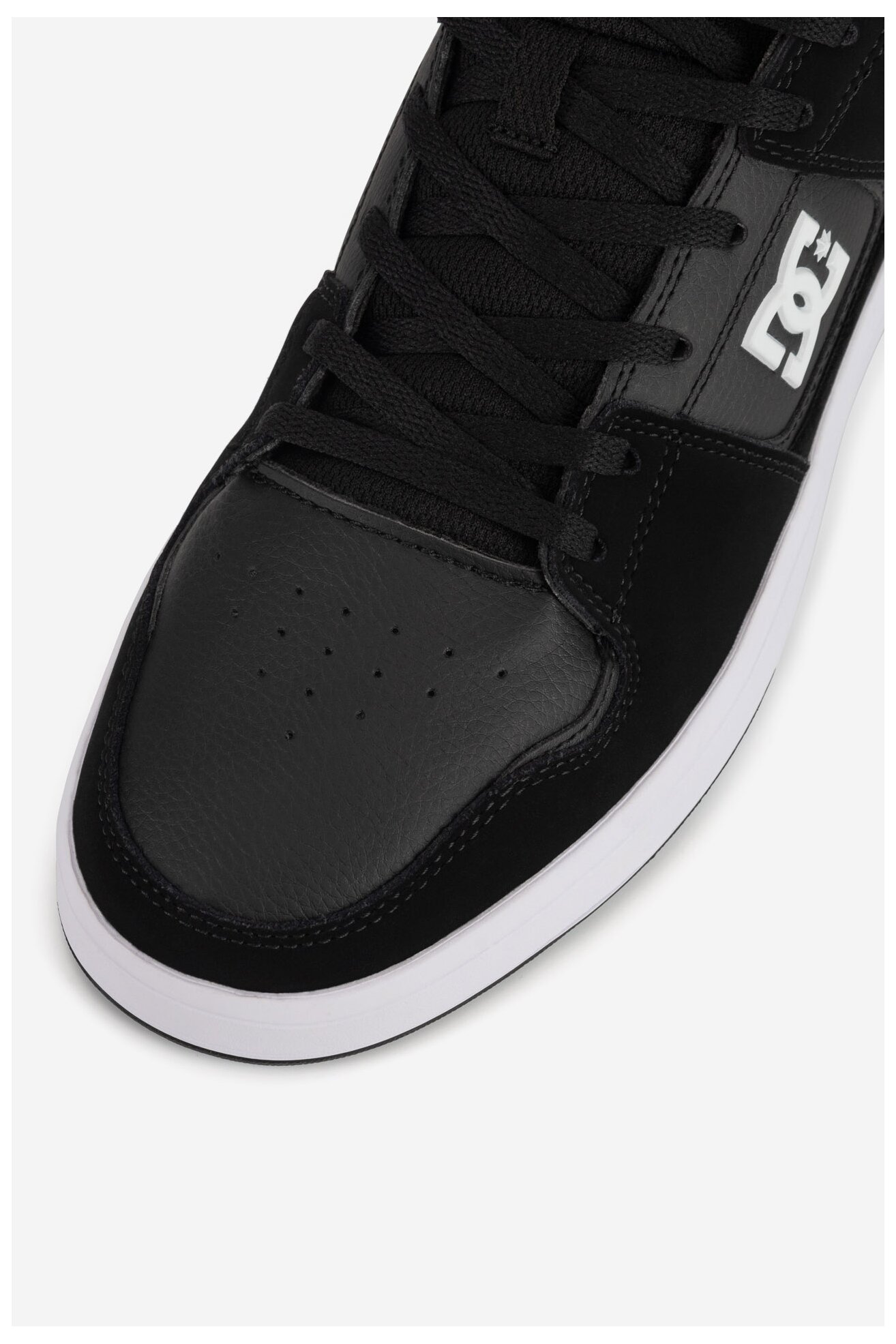 Obuwie sportowe DC Shoes CURE HI TOP ADYS400072-BKW Czarny