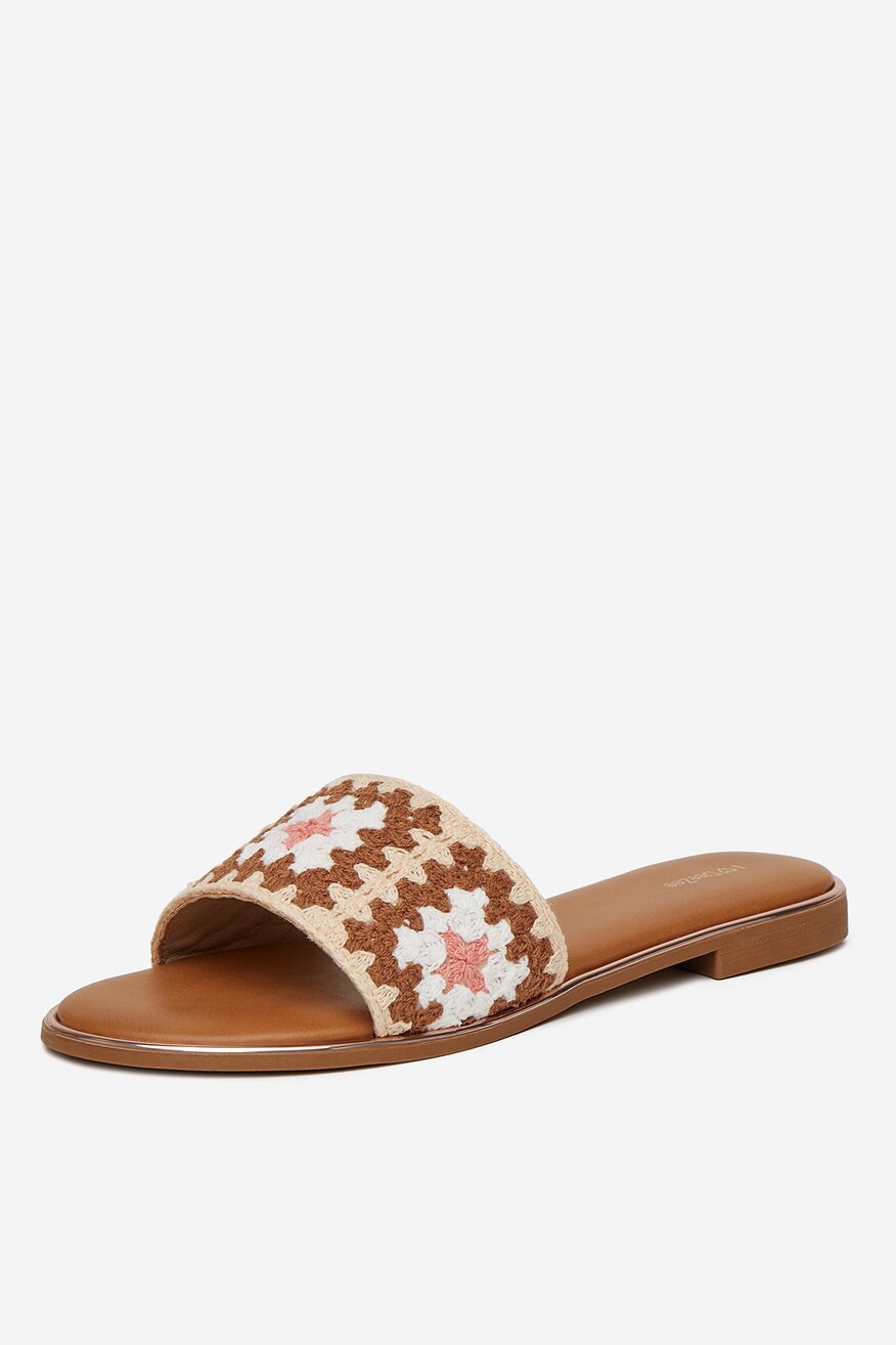 
                DeeZee - Klapki - 5904410841756