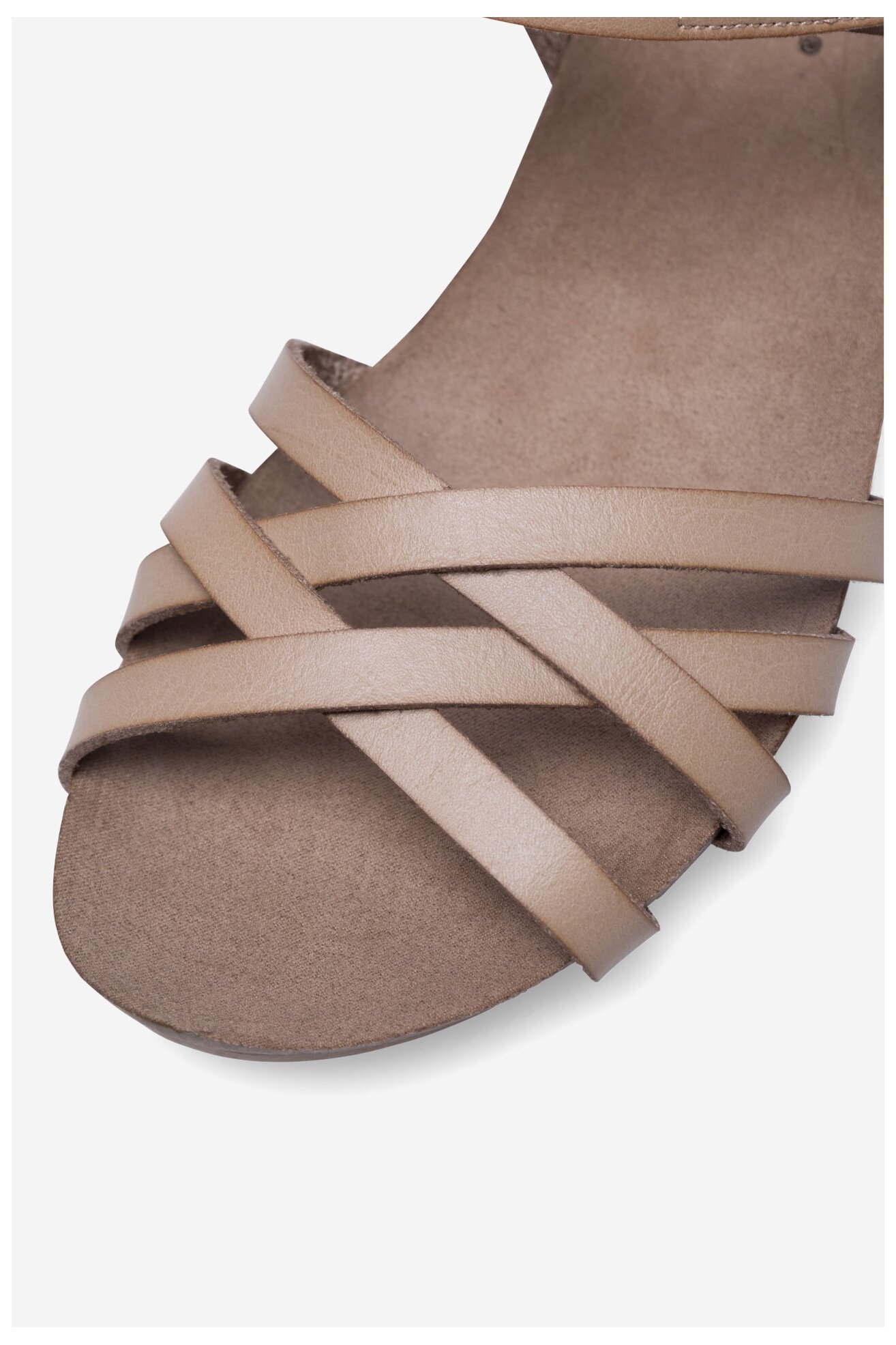 Szandál Mustang 1307-811 BÉZS