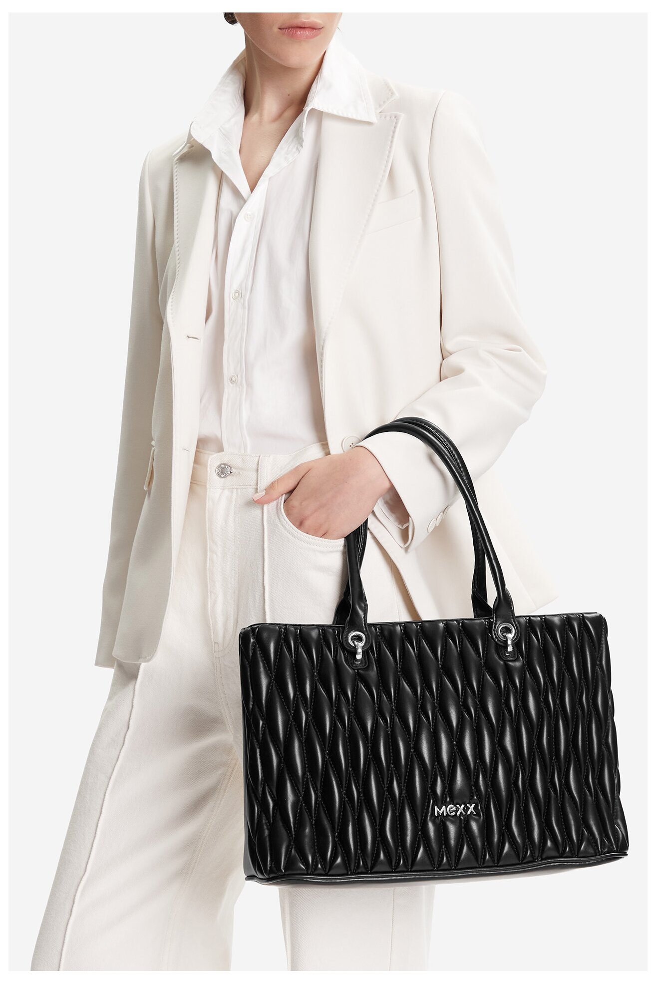 Kézitáska Mexx C-MEXX-L-012-08 FEKETE