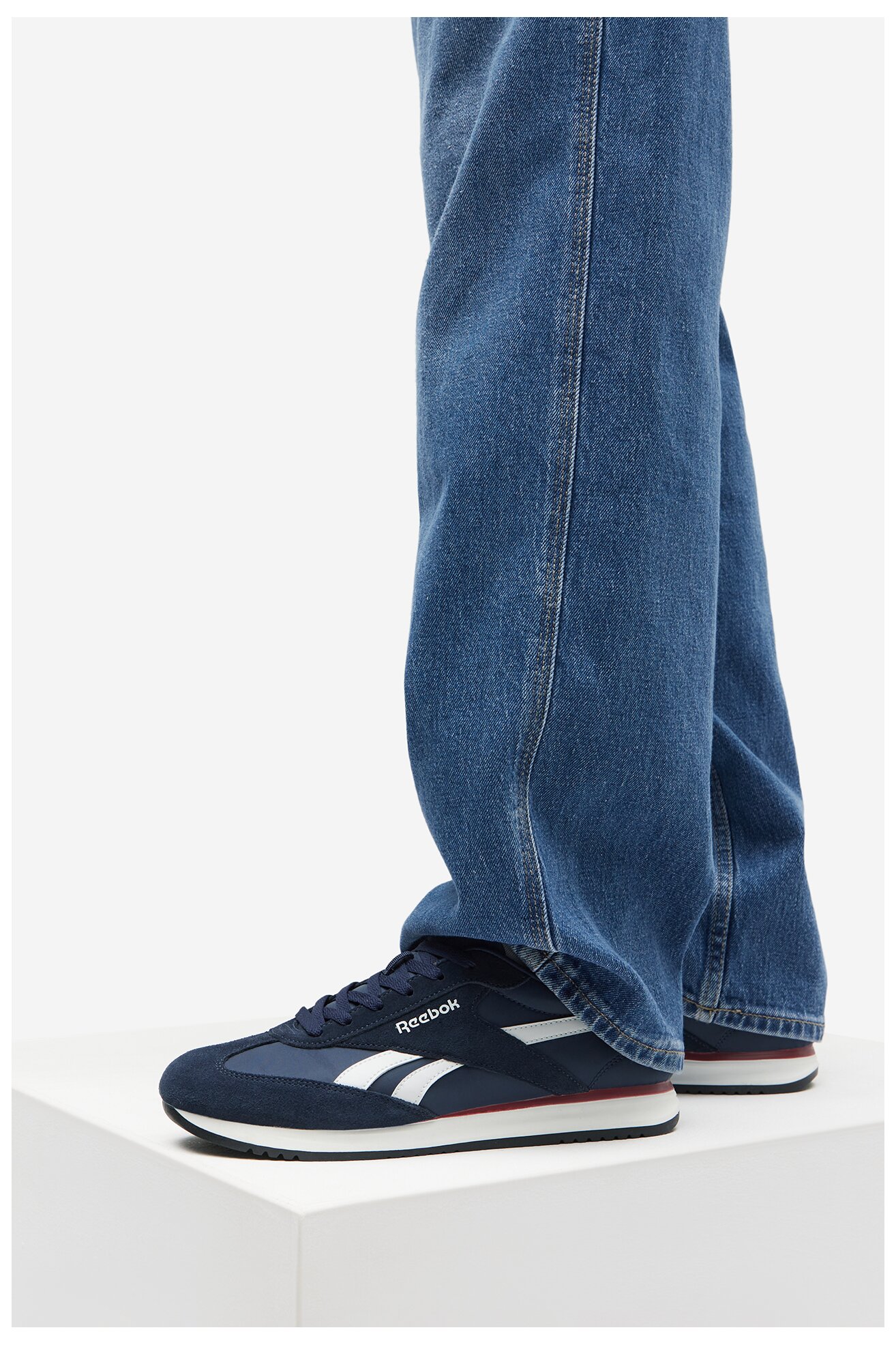 Кросівки спортивні Reebok FIORI AR30309MDWR ТЕМНО-СИНІЙ