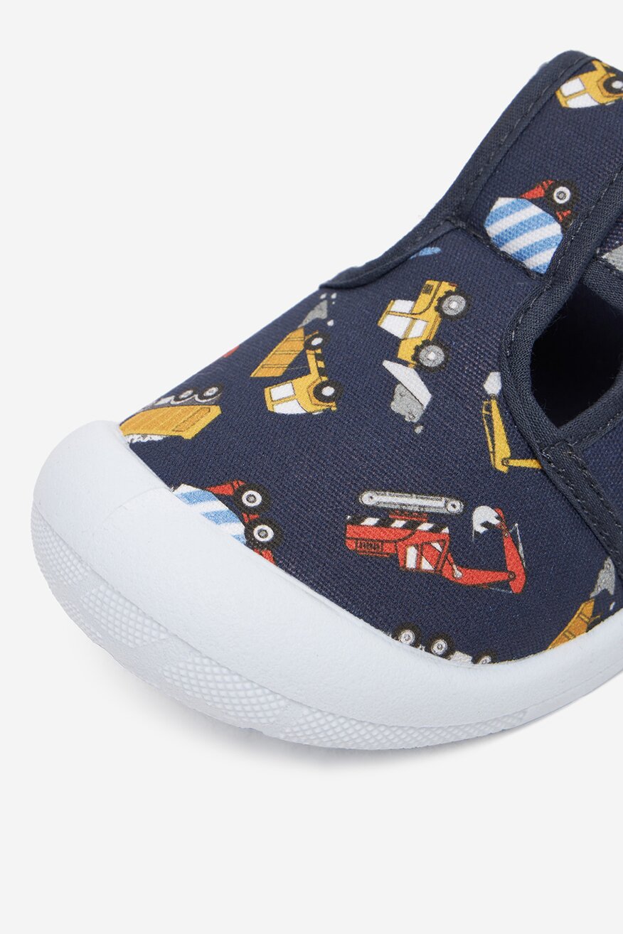 
                Чехли Sprandi МИКС - 5906751242506