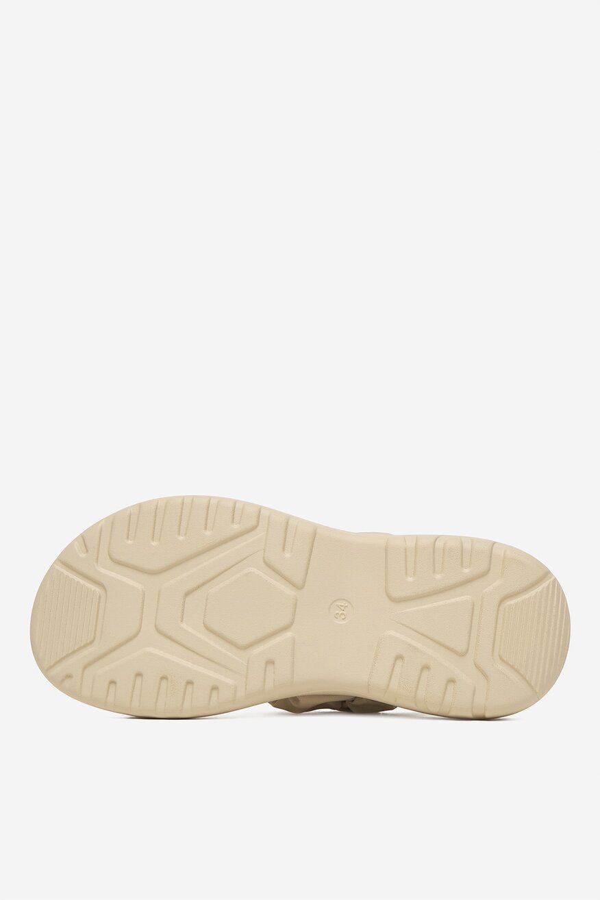 
                DeeZee - Sandały - 5906751942130