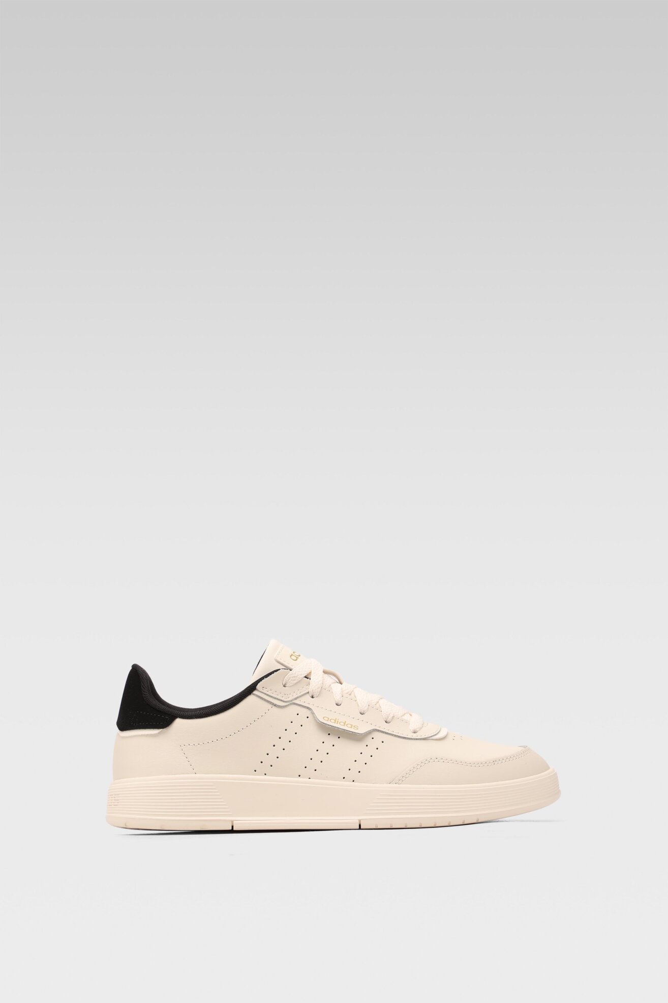 Obuwie sportowe adidas COURTROOK FZ2949 Biały