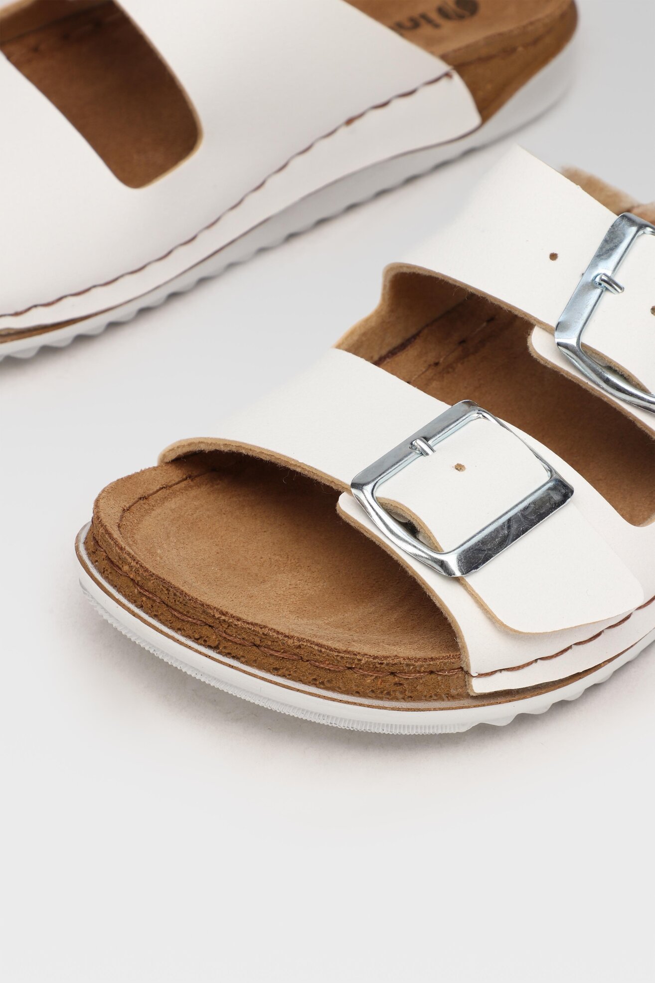 Klapki Inblu AA01SD01 Biały