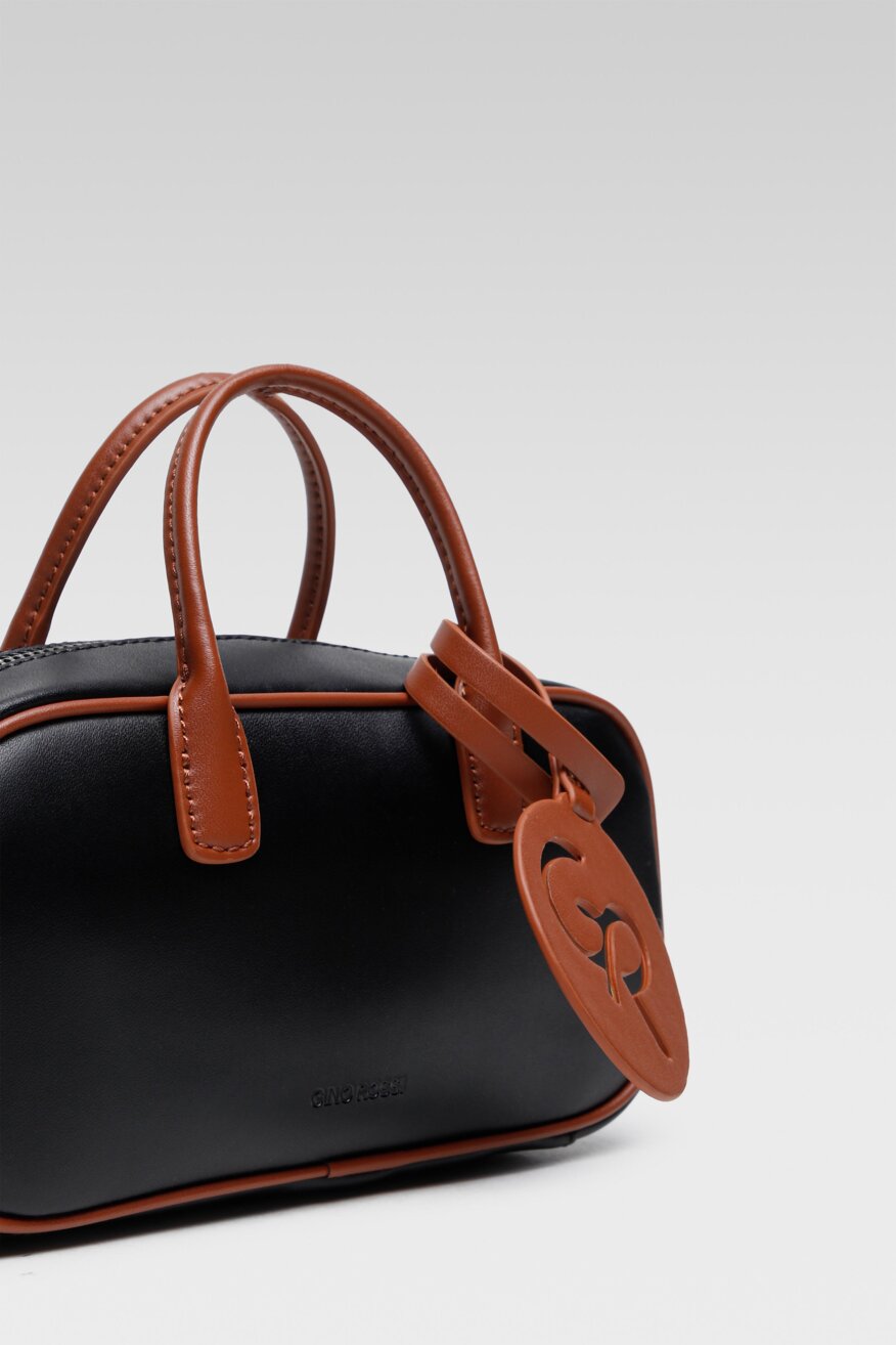 
                Gino Rossi - Torebka skórzana czarna - 5903698770291