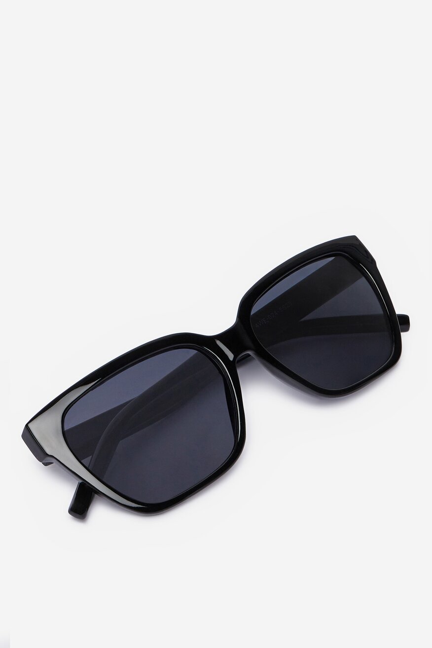 Ženske sunčane naočare Jenny CRNA - 5906751000038