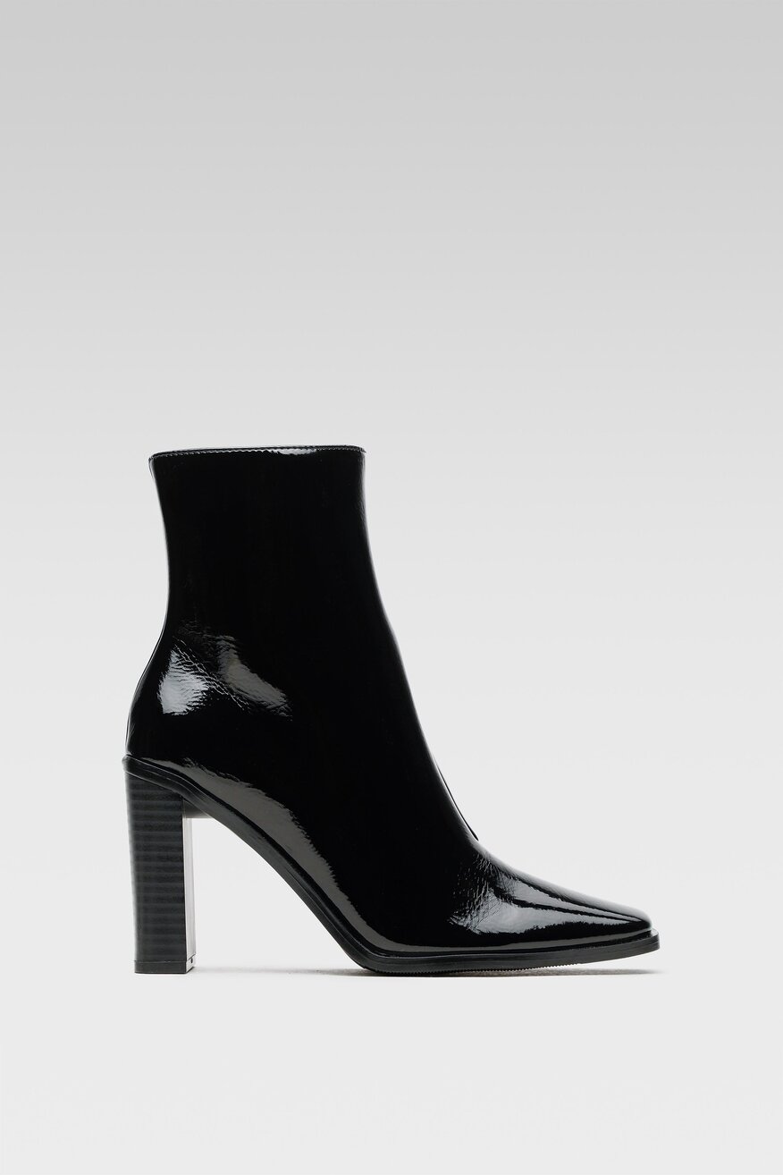 
                DeeZee - Botki czarne z suwakiem - 5903698938028