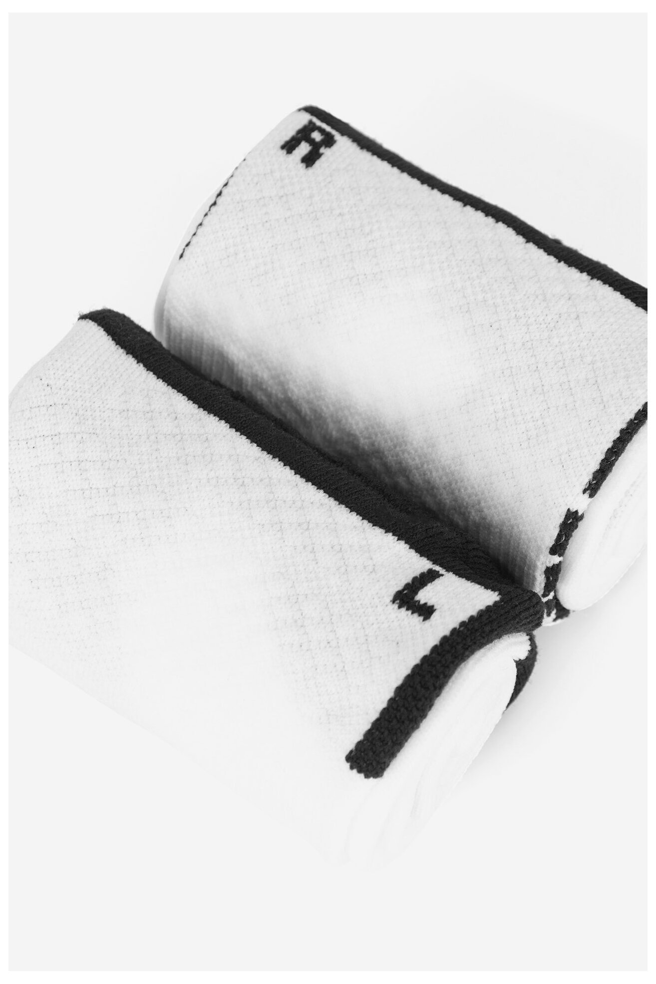 Soseste Reebok R0384-SS24 (1-PACK) ALB