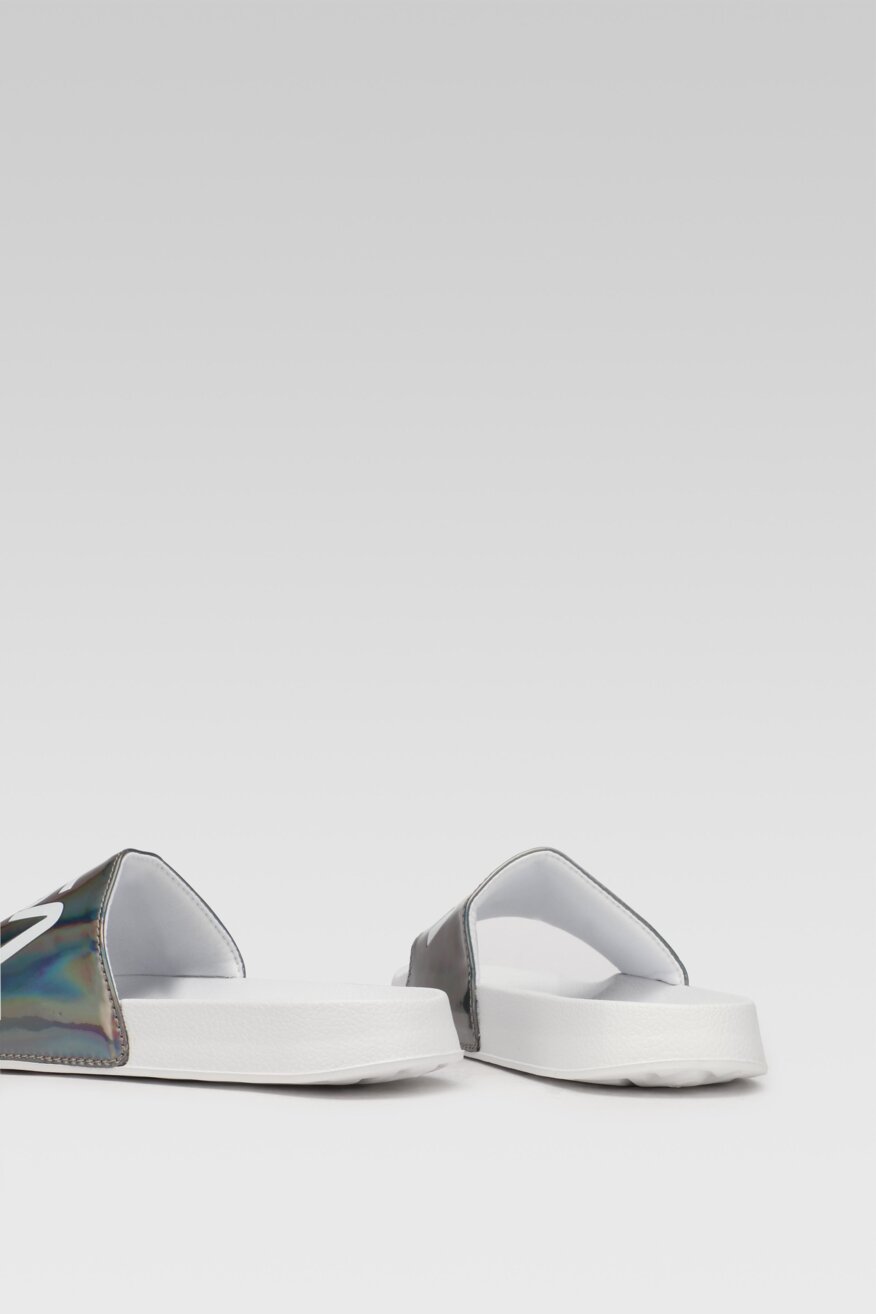 
                NASA - Klapki basenowe metaliczne szare - 5903698368054