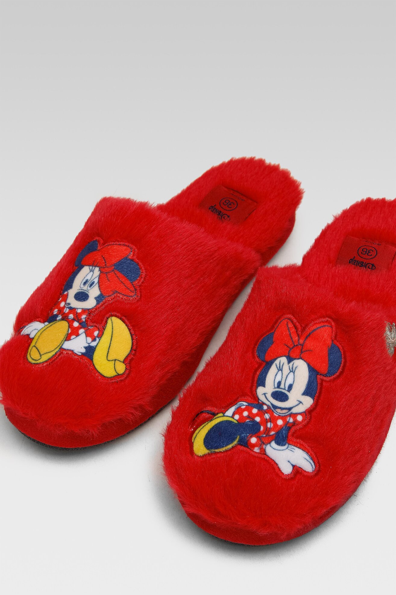Kapcie Minnie Mouse AW22-125DSTC-A Czerwony