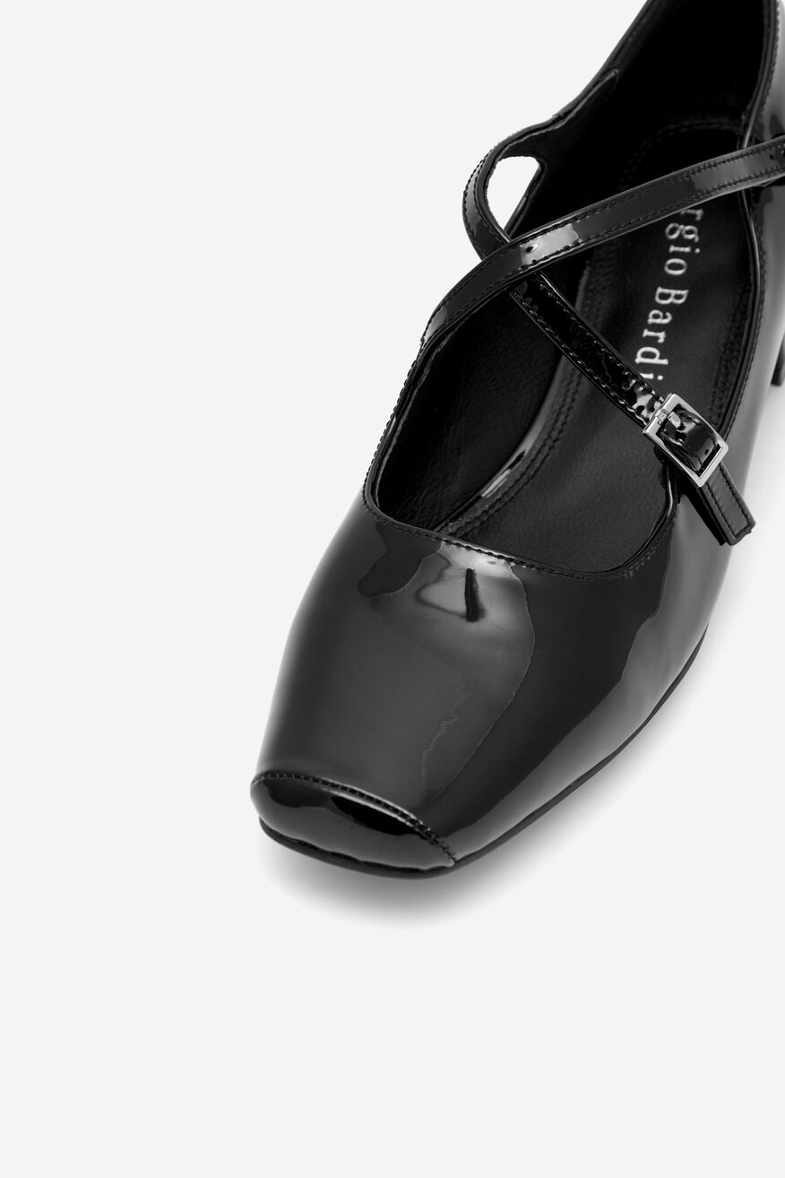 Körömcipő Sergio Bardi FEKETE - 5905588325833