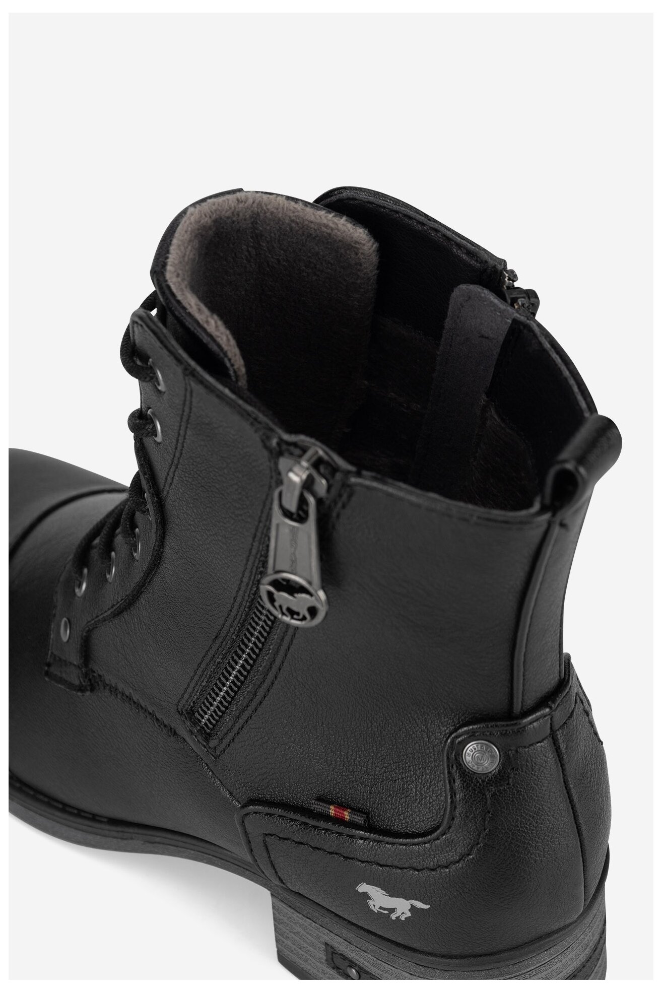 Csizma Mustang 1229-513 FEKETE