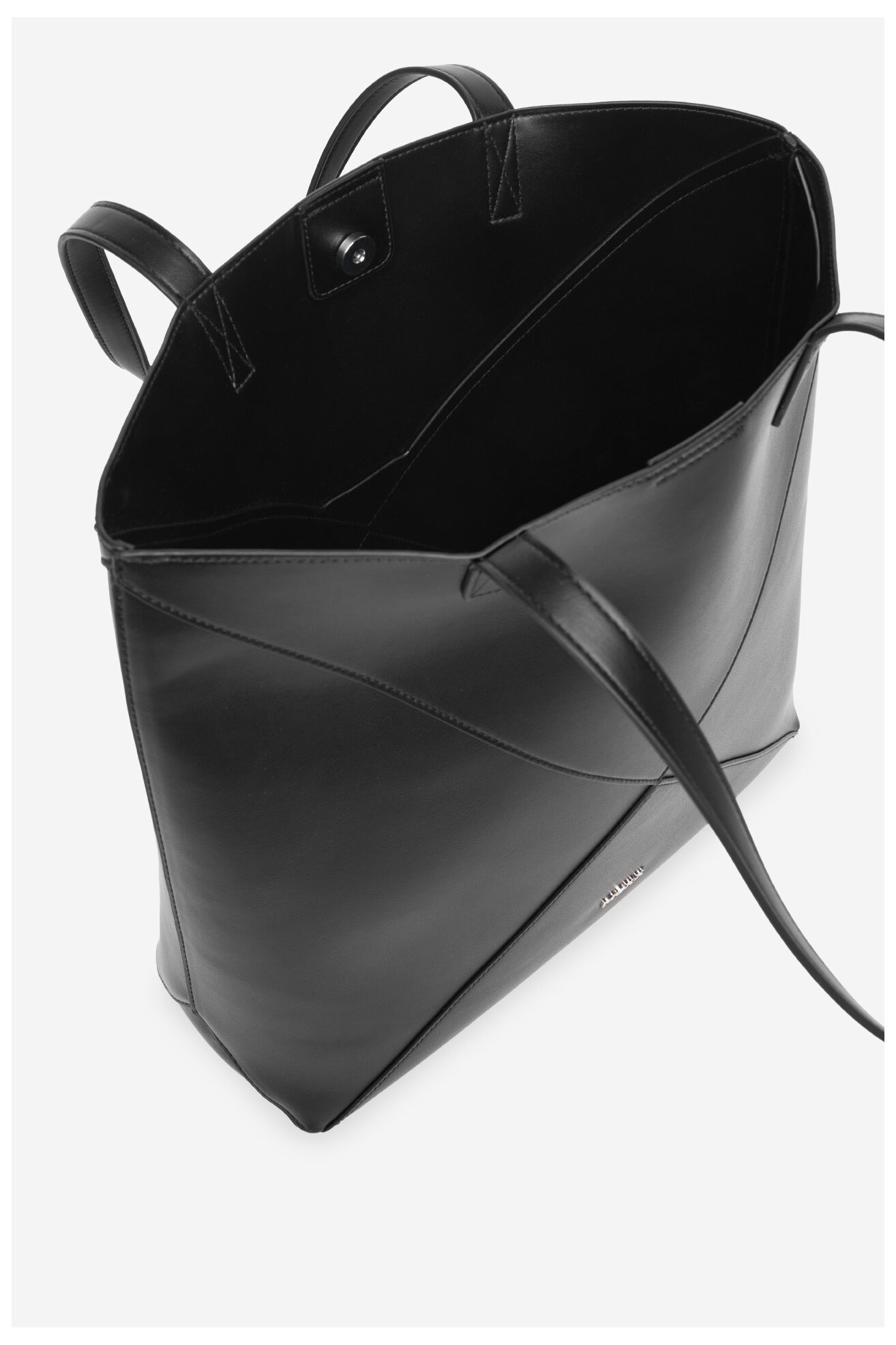 Дамска чанта Mexx CEO-MEXX-L-006-09 ЧЕРЕН