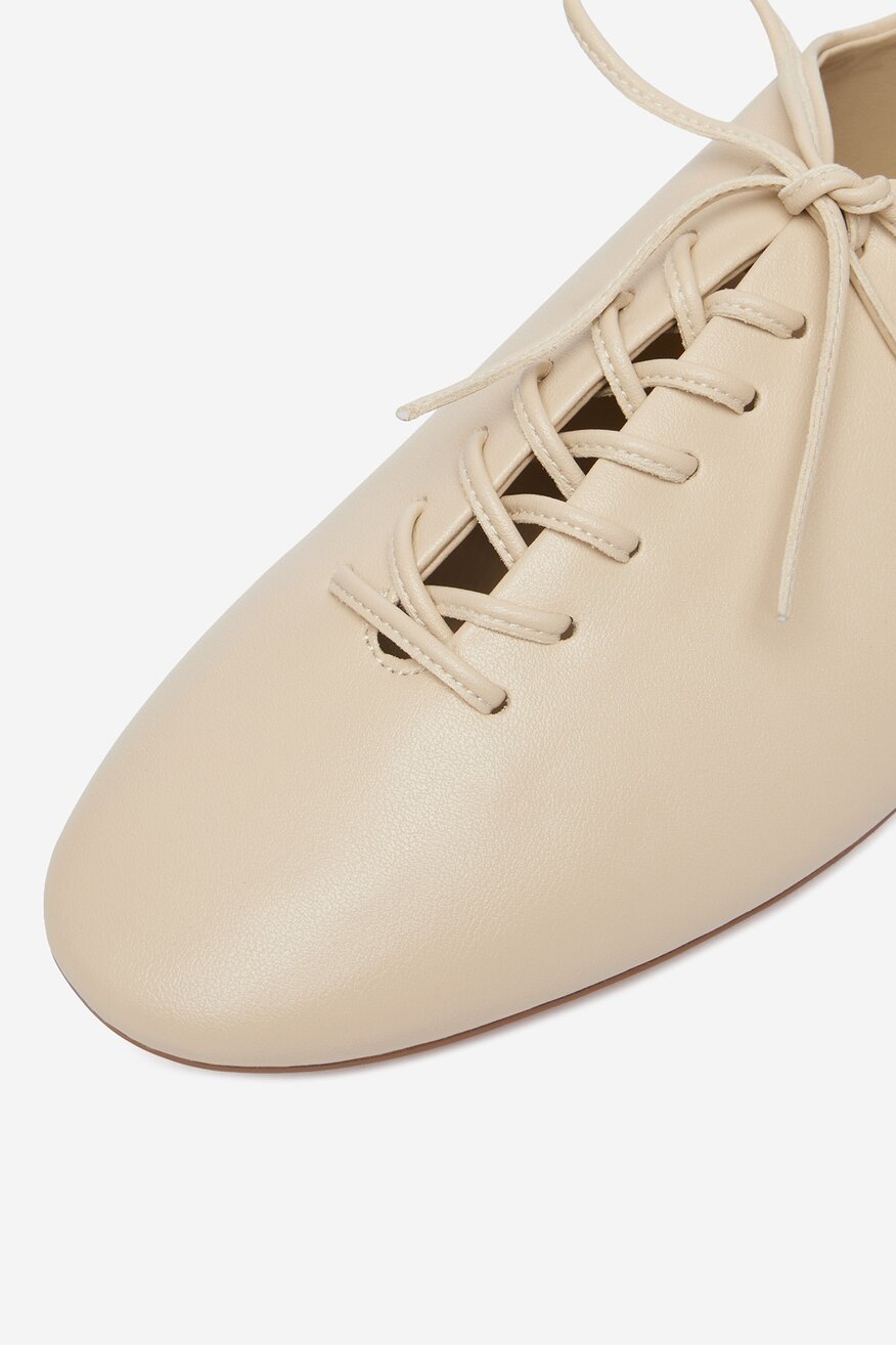 
                Напівчеревик Gino Rossi БЕЖЕВИЙ - 5906751989142