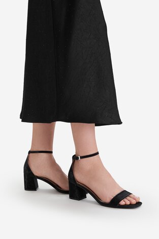 Sandale DeeZee CEO-HJY0223010-1 CRNA