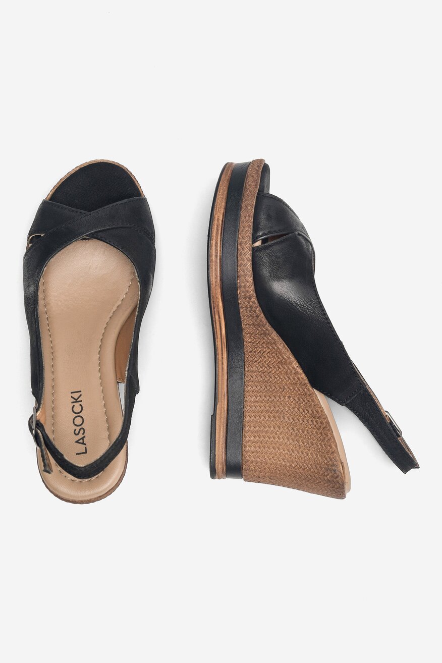 
                Сандалі Lasocki ЧОРНИЙ - 5904862809939