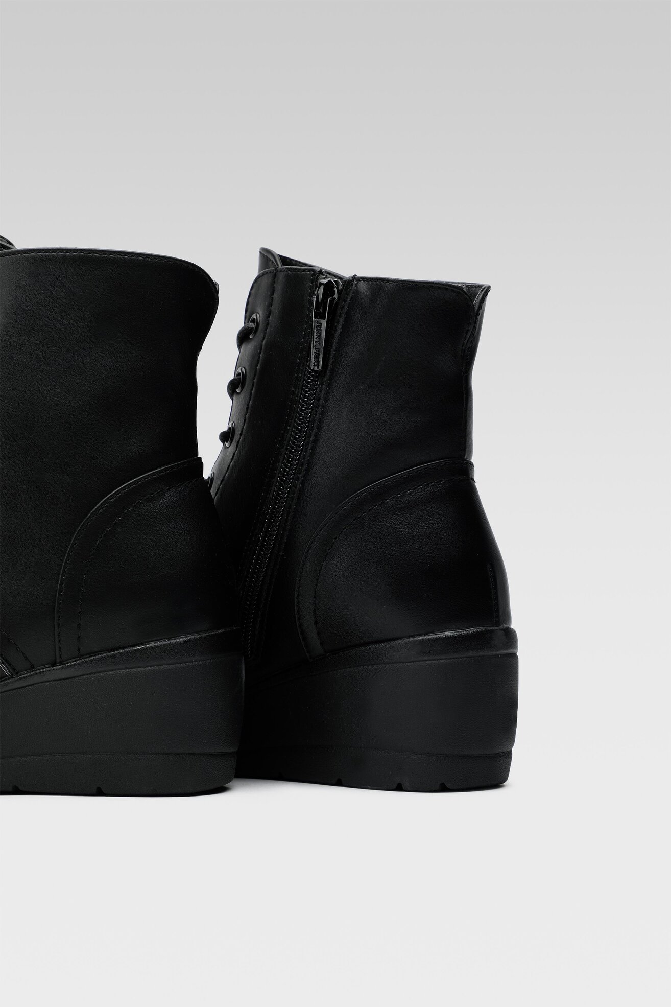 Trzewiki Clara Barson WS122-04 Czarny