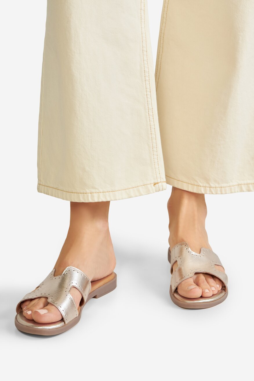 
                Papuče Lasocki ZLATNA - 5903698603841