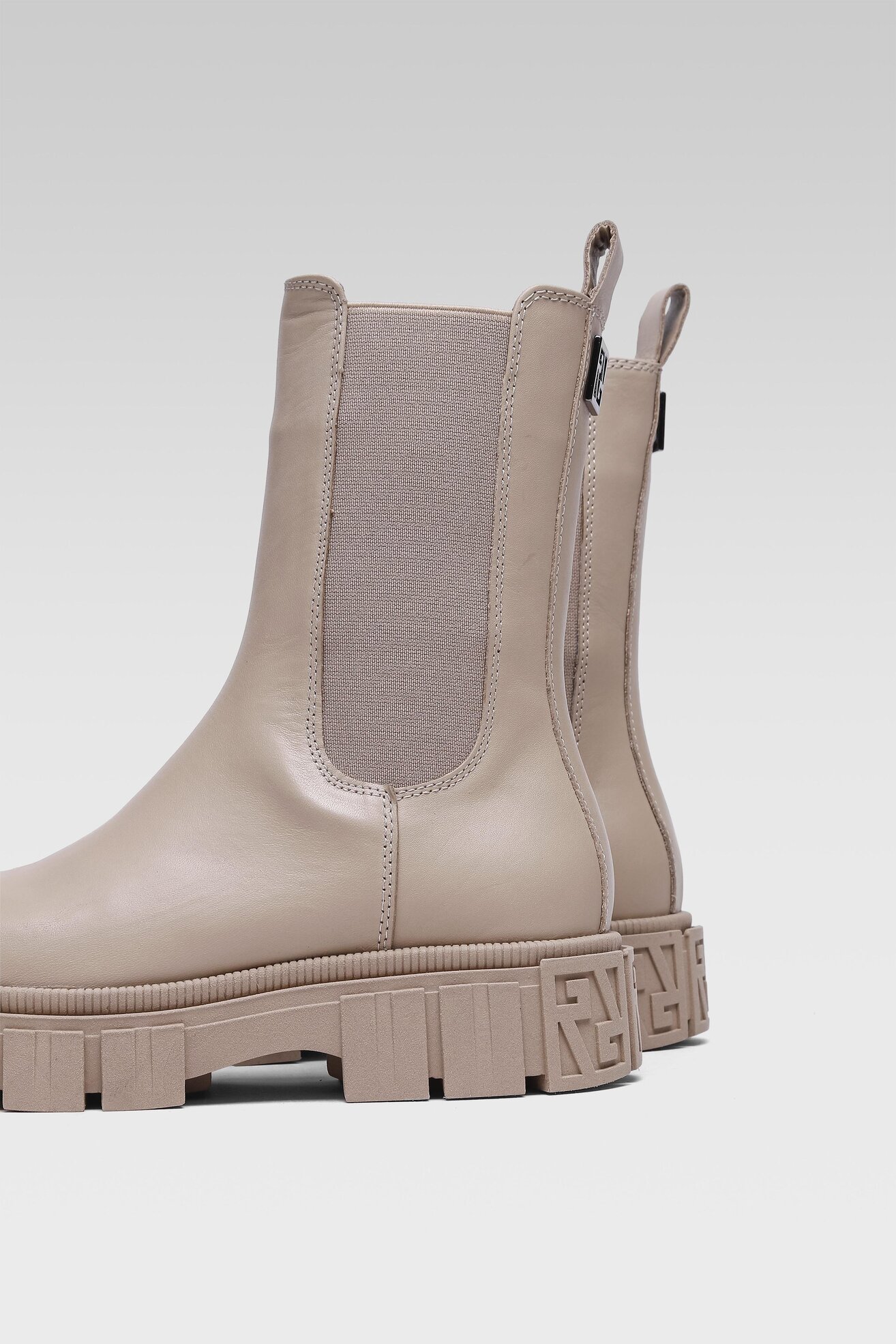 Bokacsizma Gino Rossi 4064 BÉZS