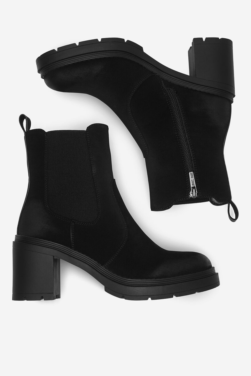 
                Kratke čizme Jenny Fairy CRNA - 5905588845676