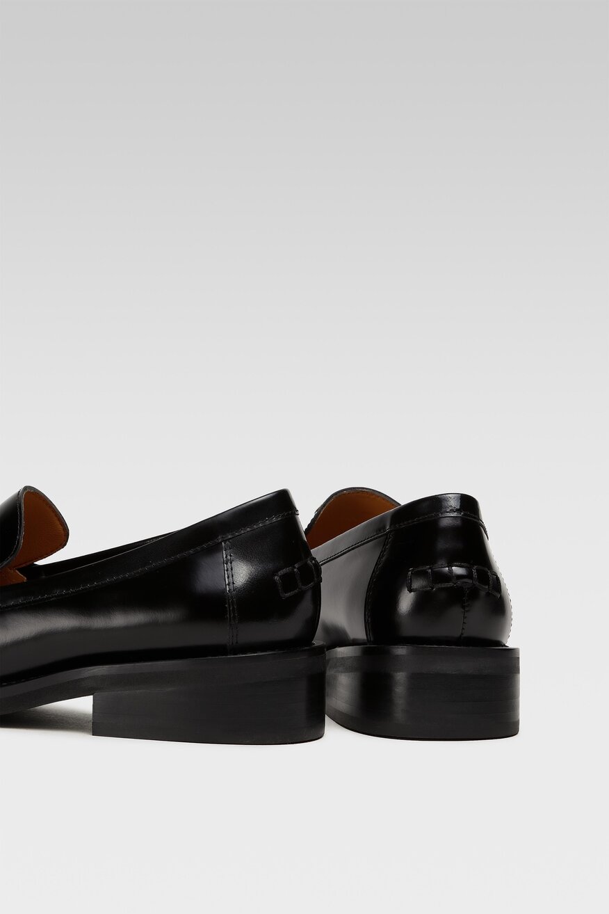 
                RAGE AGE - Półbuty czarne - 2230031463996