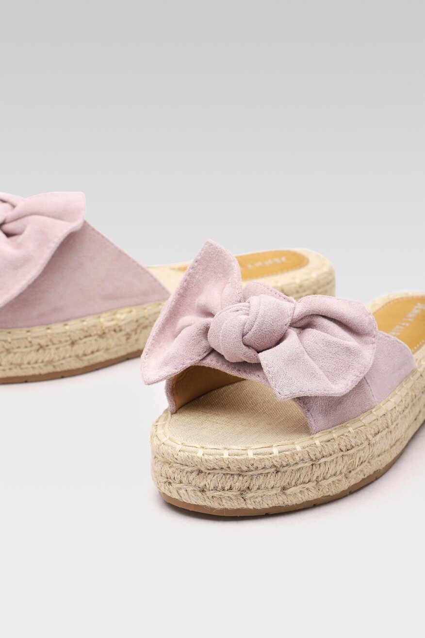 
                Jenny Fairy - Klapki na koturnie z platformą z aplikacją - 5903698419268