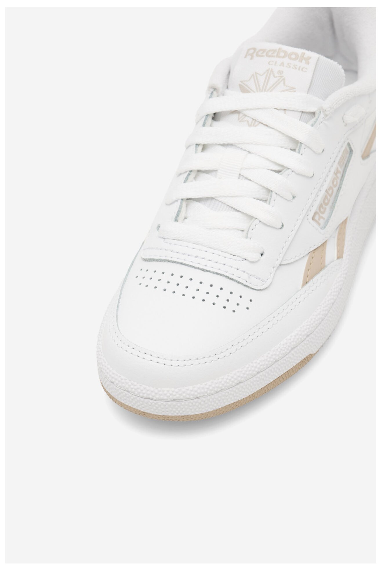 Sportcipő Reebok CLUB C REVENGE 100074231 FEHÉR
