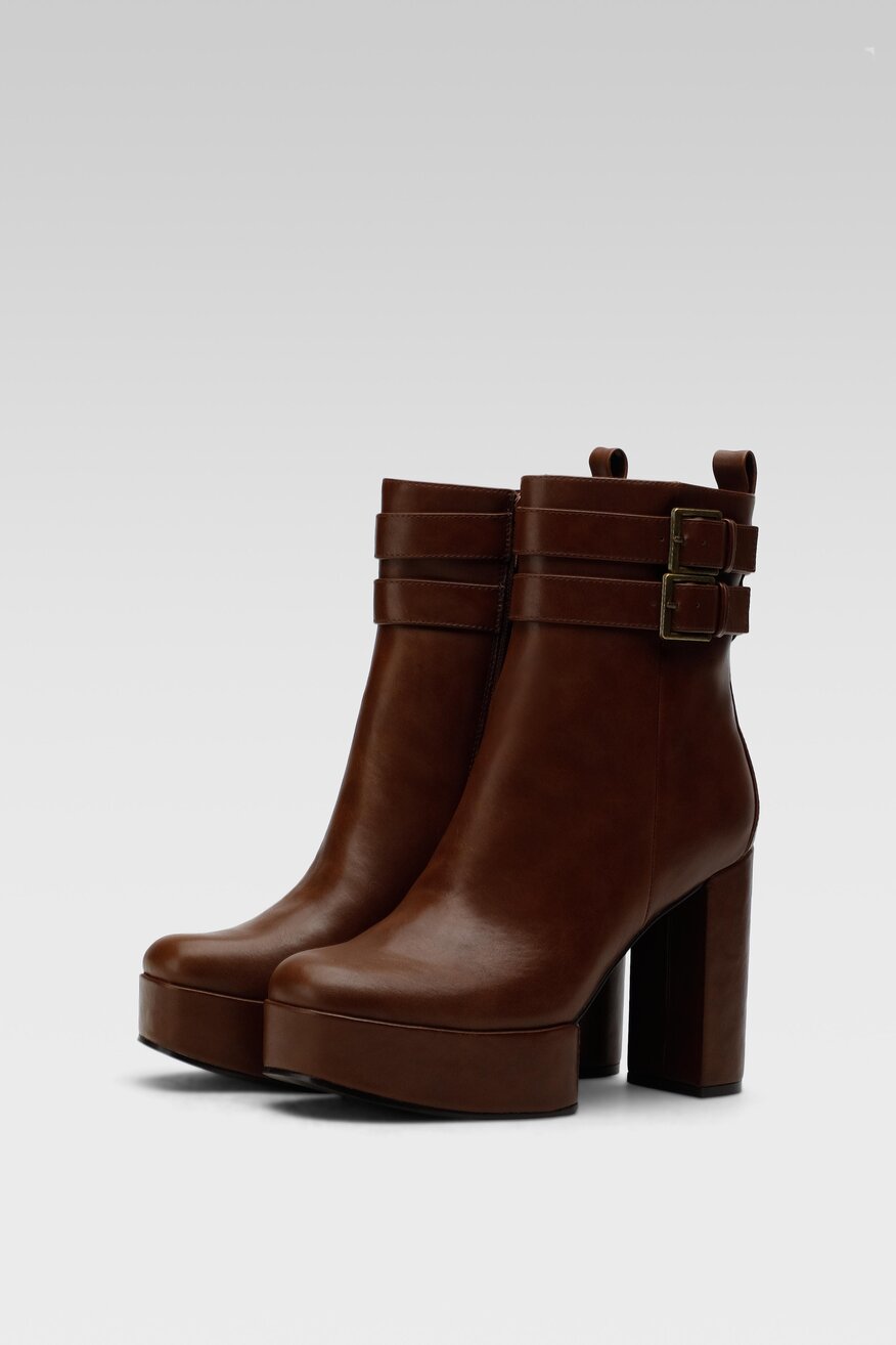 
                Jenny Fairy - Botki na słupku - 5904862407098