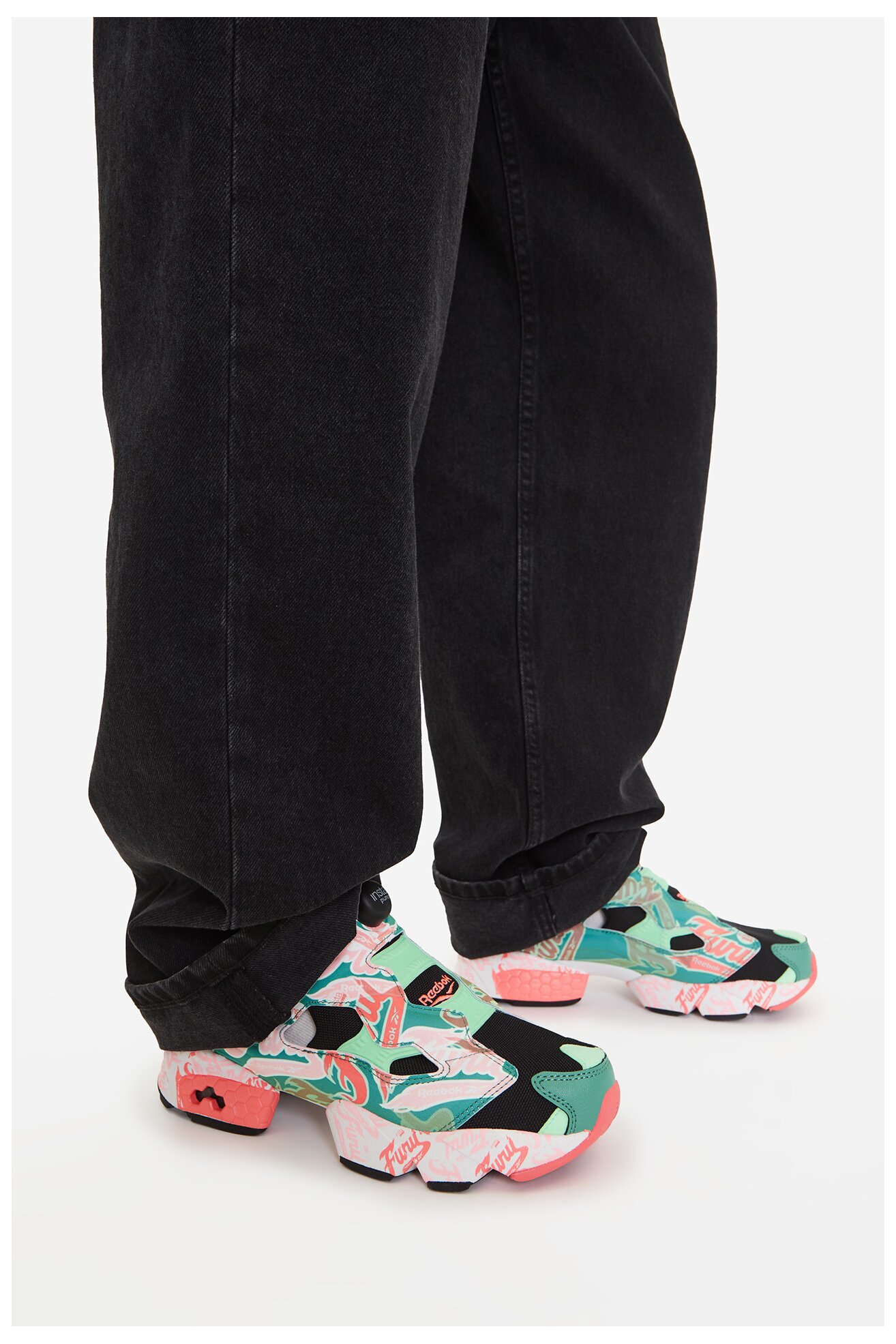 Sportcipő Reebok EO-INSTAPUMP FURY 94 100239571 FEKETE