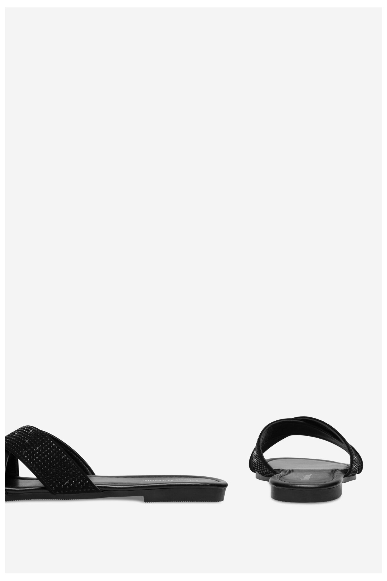 Papuče Clara Barson WSS20916-03A CRNA