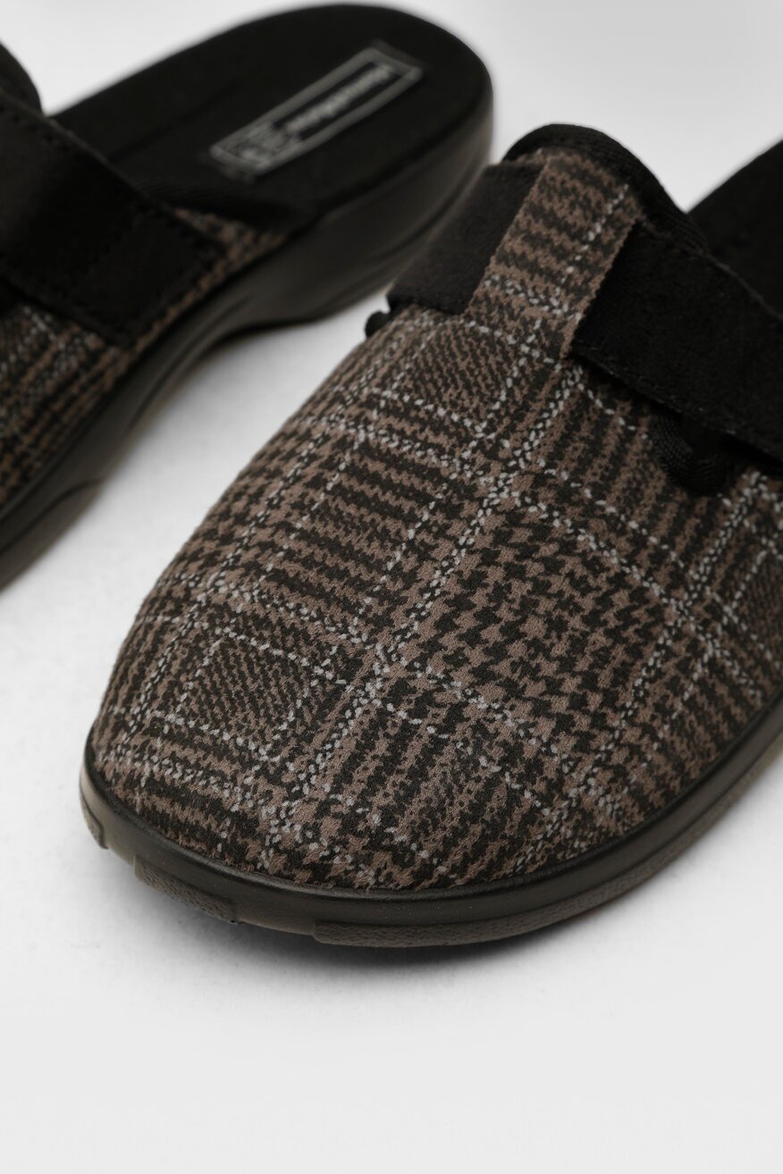 
                Papuče Home&Relax CRNA - 5903698864822