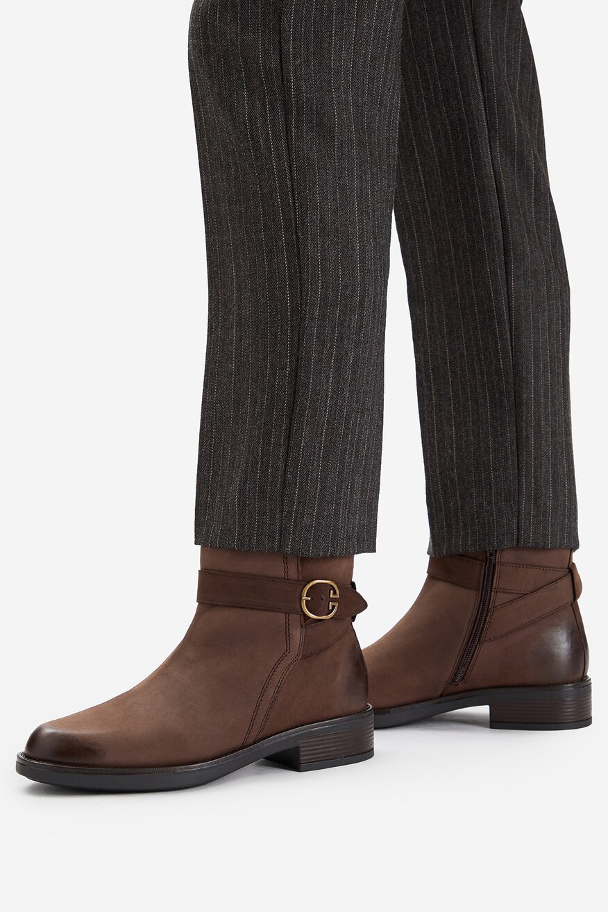 
                Ботильйони Lasocki КОРИЧНЕВИЙ - 5906751326404