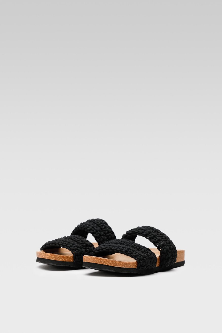 
                Джапанки DeeZee ЧЕРЕН - 5904248803988