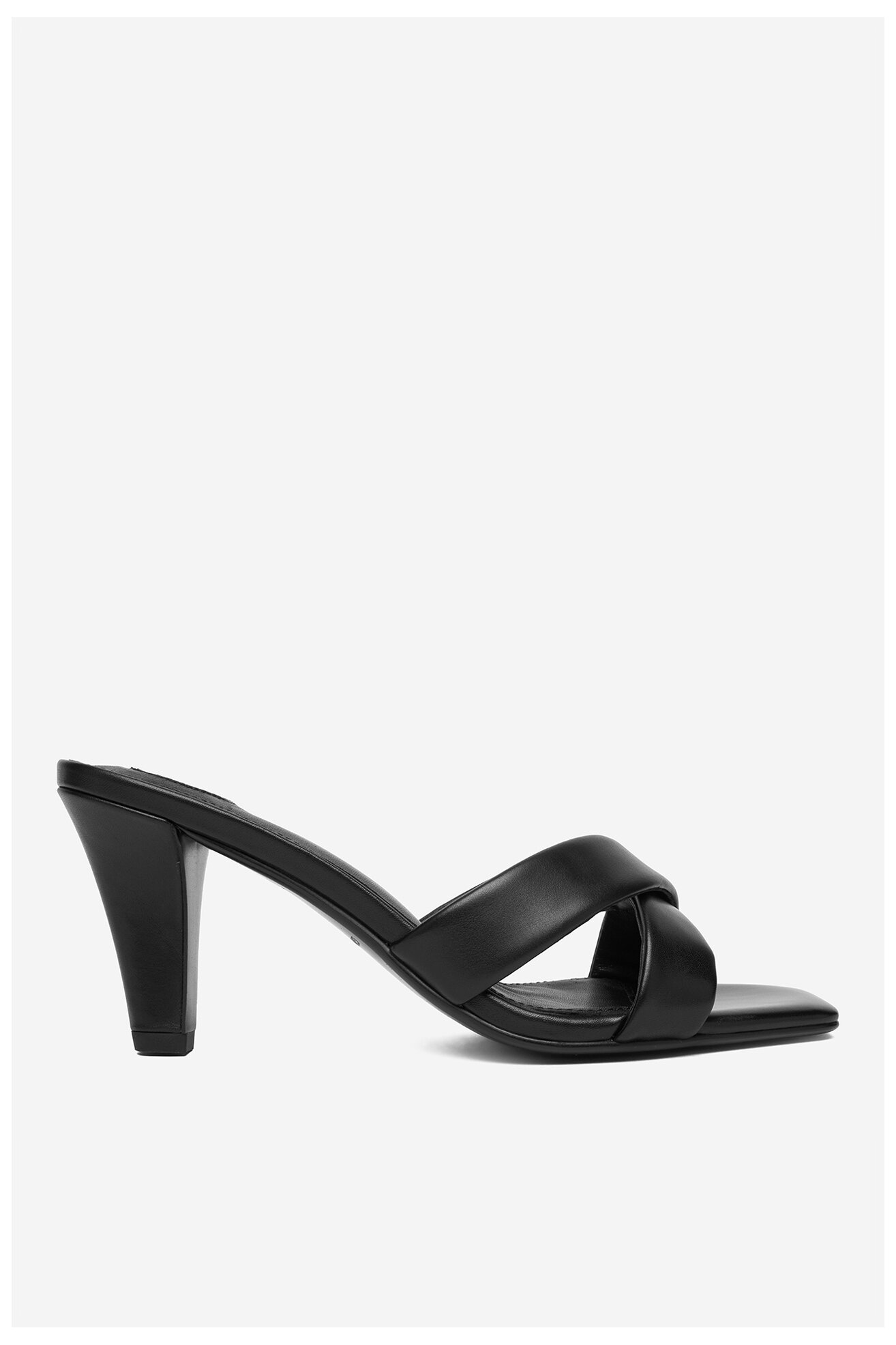 Klapki Gino Rossi EO-GL95F-970 Czarny