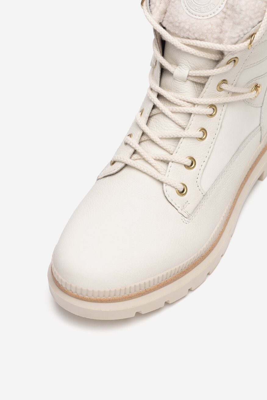 
                Csizma Remonte FEHÉR - 2230068907050