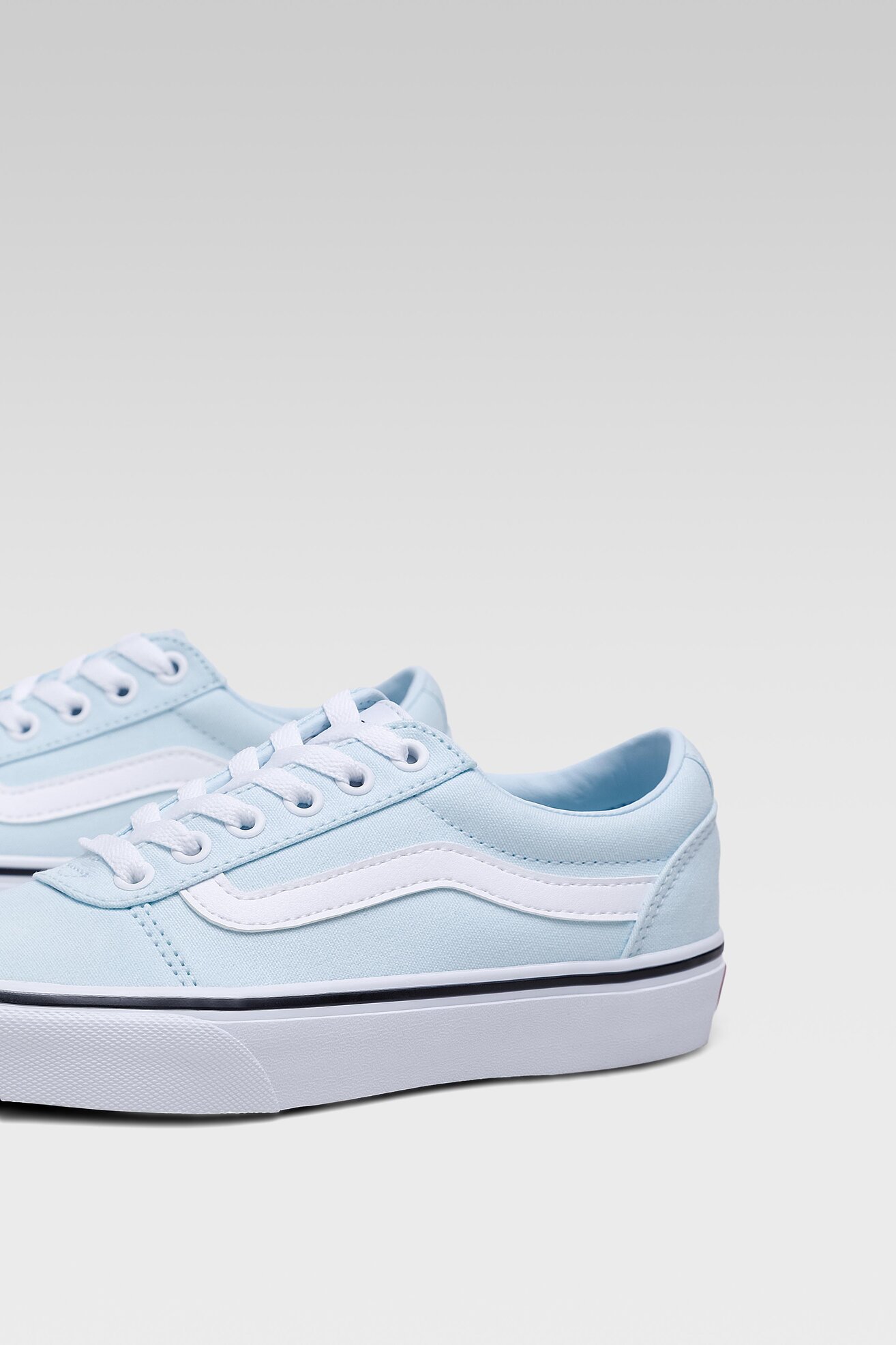 Trampki Vans WARD VN0A5HTMBBD1 Niebieski