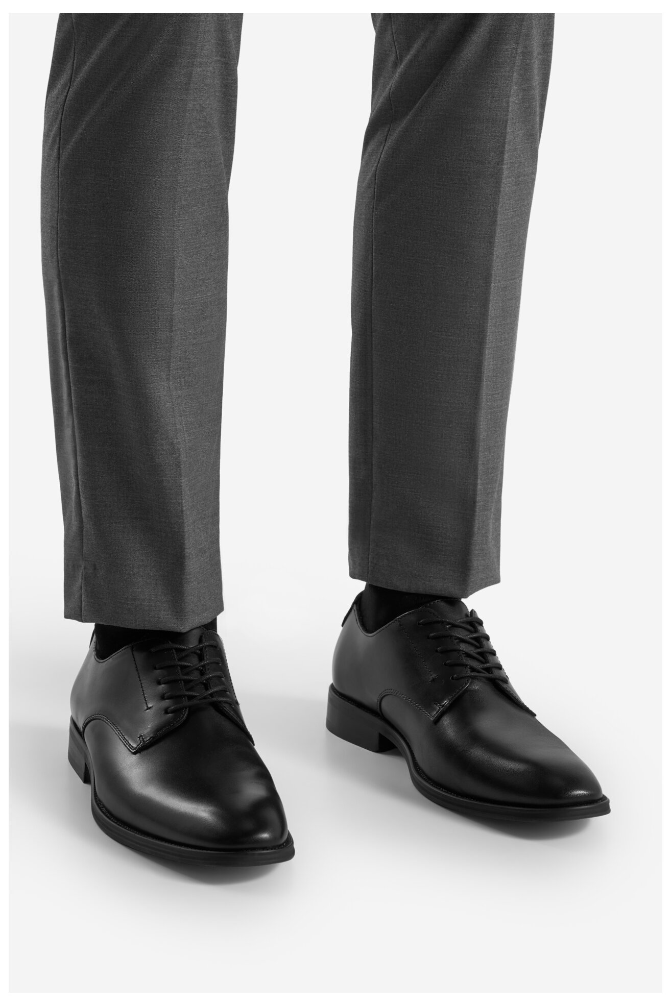 Półbuty Gino Rossi MARTINO-01 125 AM Czarny