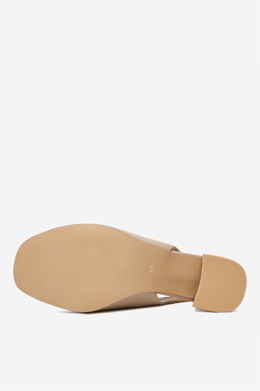 
                Lasocki - Sandały - 5906751984499