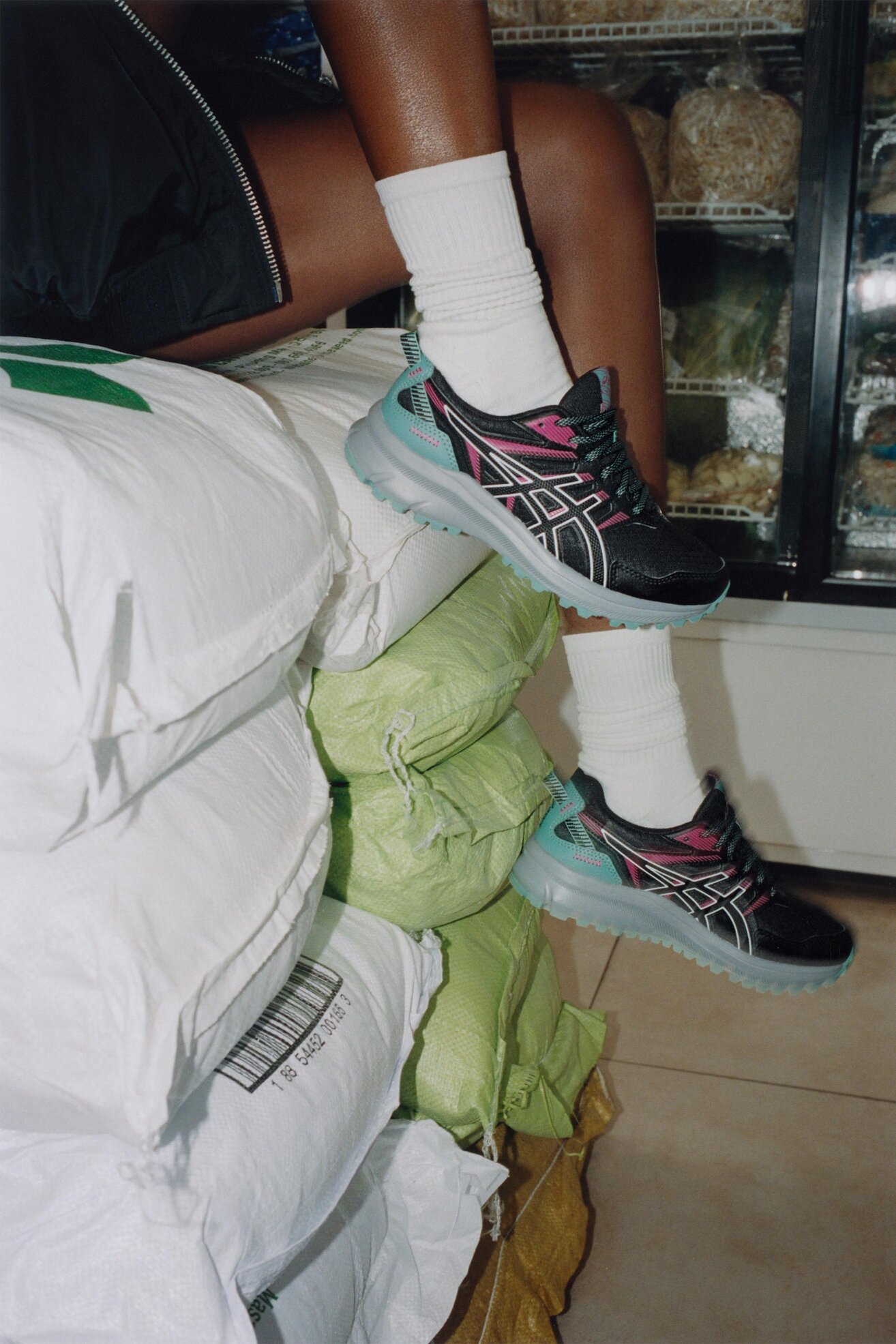 Obuwie sportowe ASICS TRAIL SCOUT 2 1012B039-006 Czarny