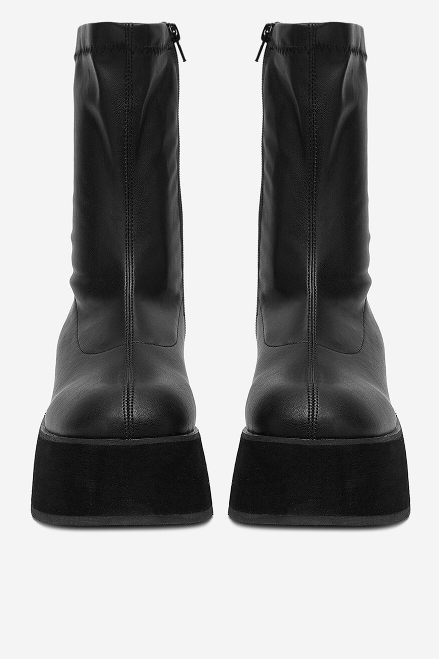 
                Боти DeeZee ЧЕРЕН - 5904410912326