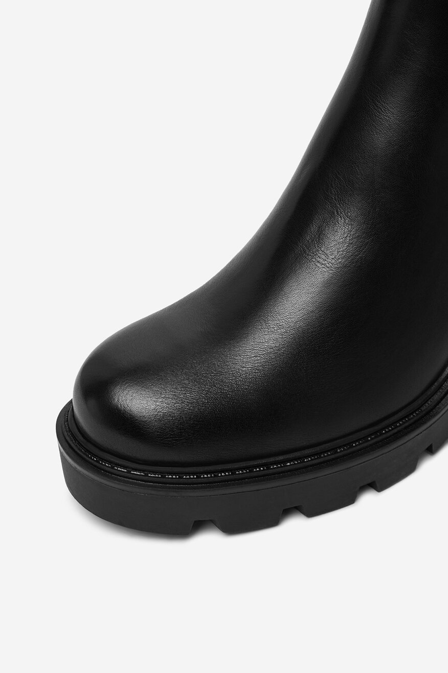 
                Ботильйони DeeZee ЧОРНИЙ - 5904410912470