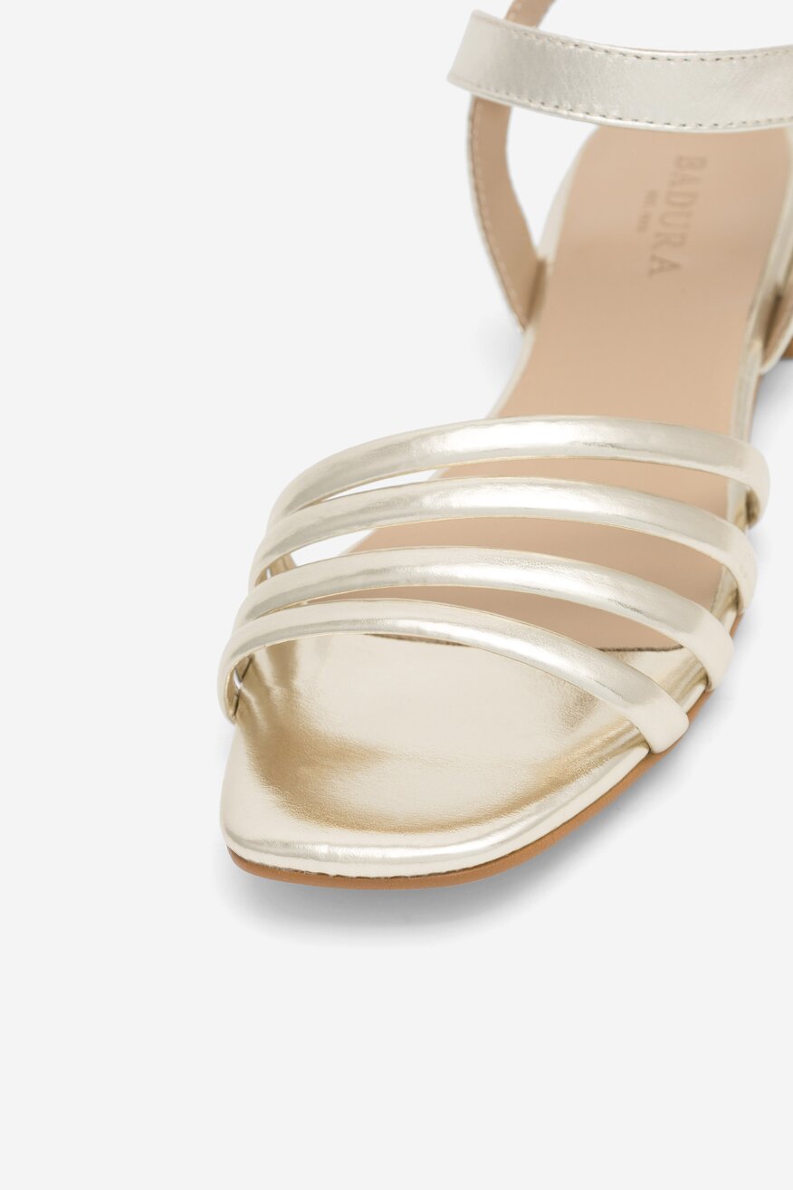 
                Badura - Skórzane sandały metaliczne - 5904248566081