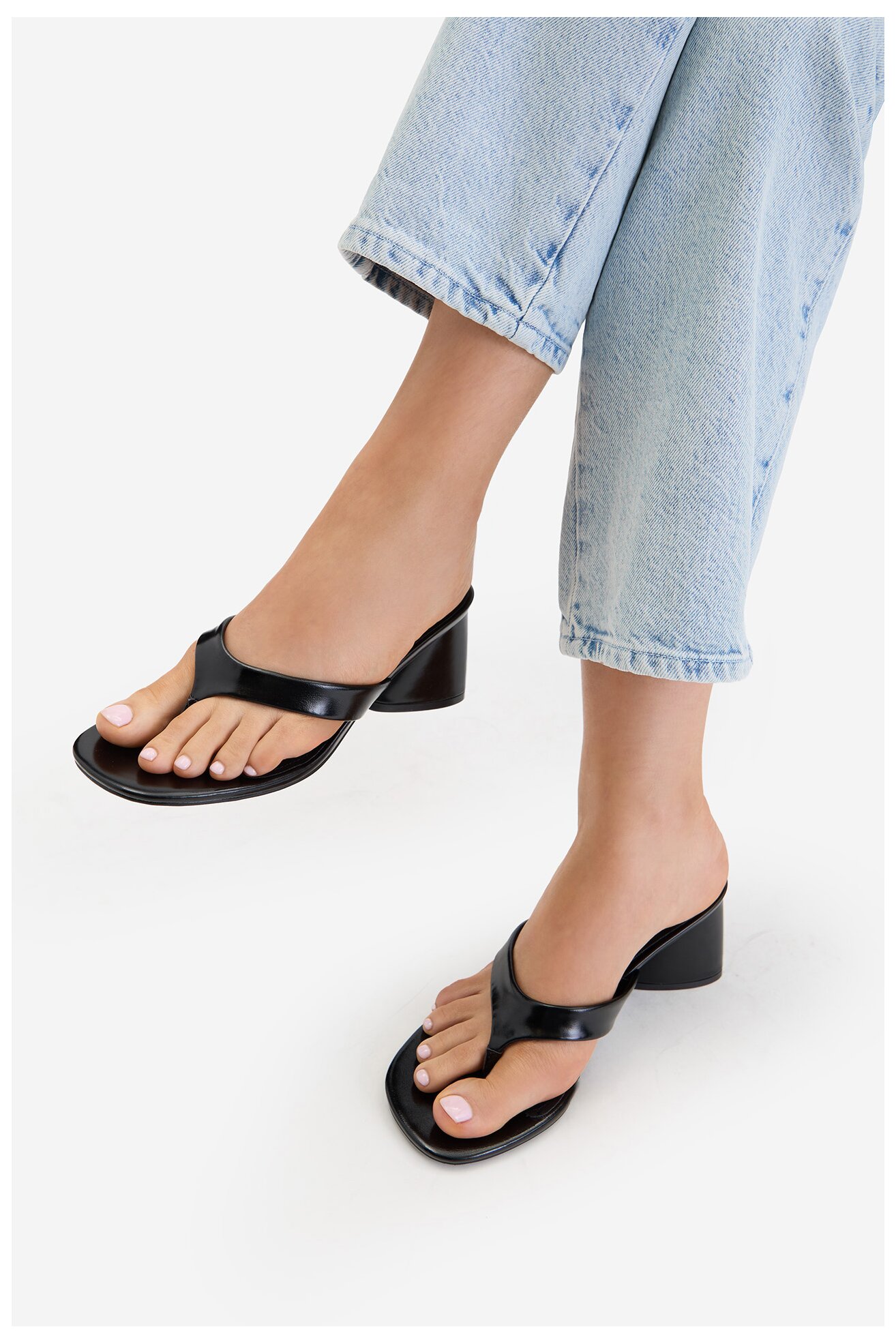 Шльопанець Jenny CEO-TS6250-01 ЧОРНИЙ