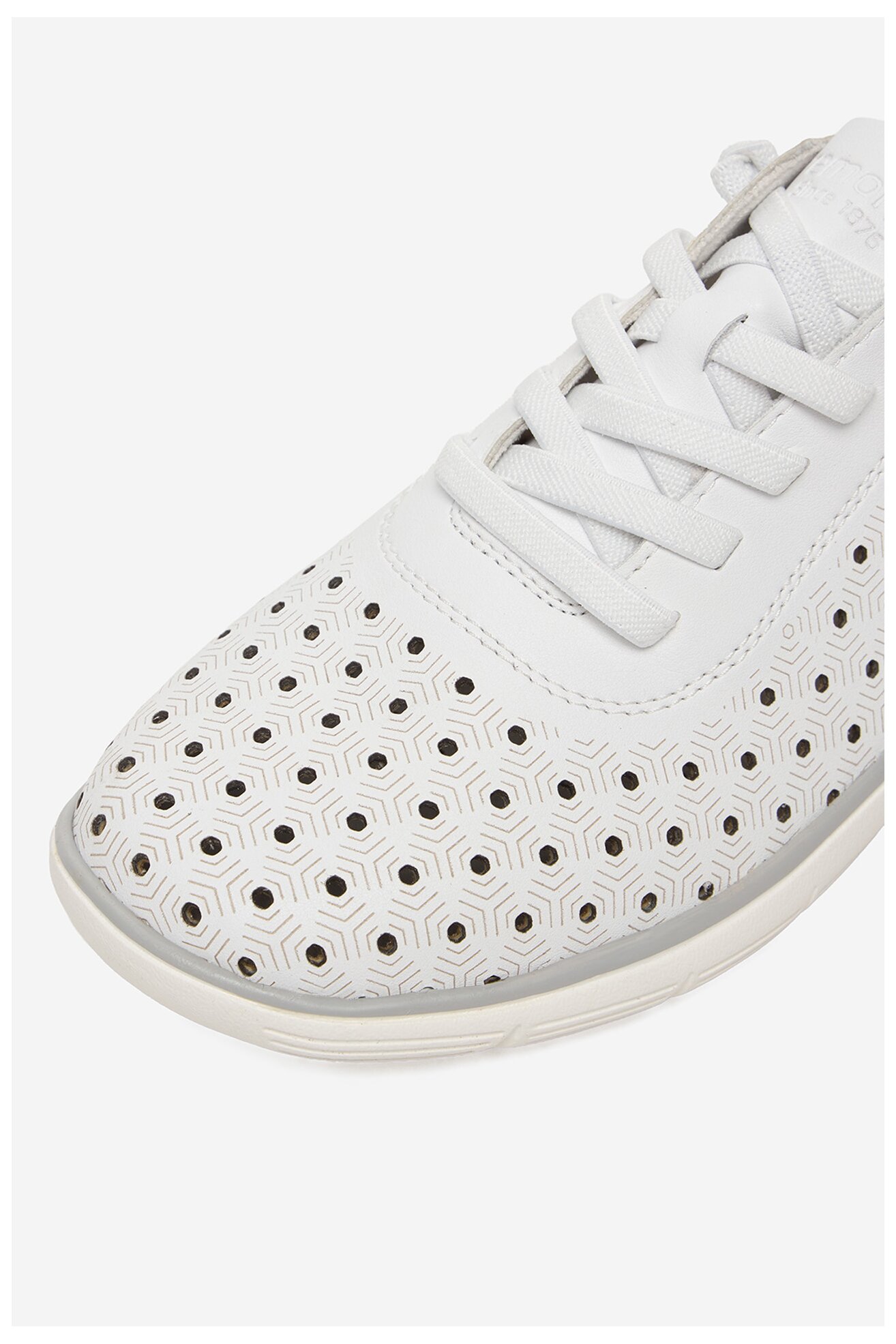 Сникърси Remonte CEO-D3G03-80 БЯЛ