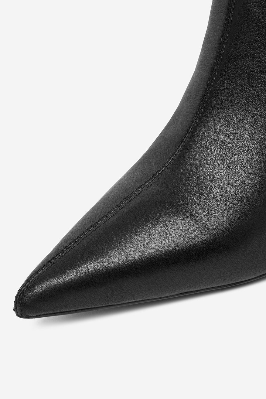 
                Ботильйони EVA MINGE ЧОРНИЙ - 5906751402566