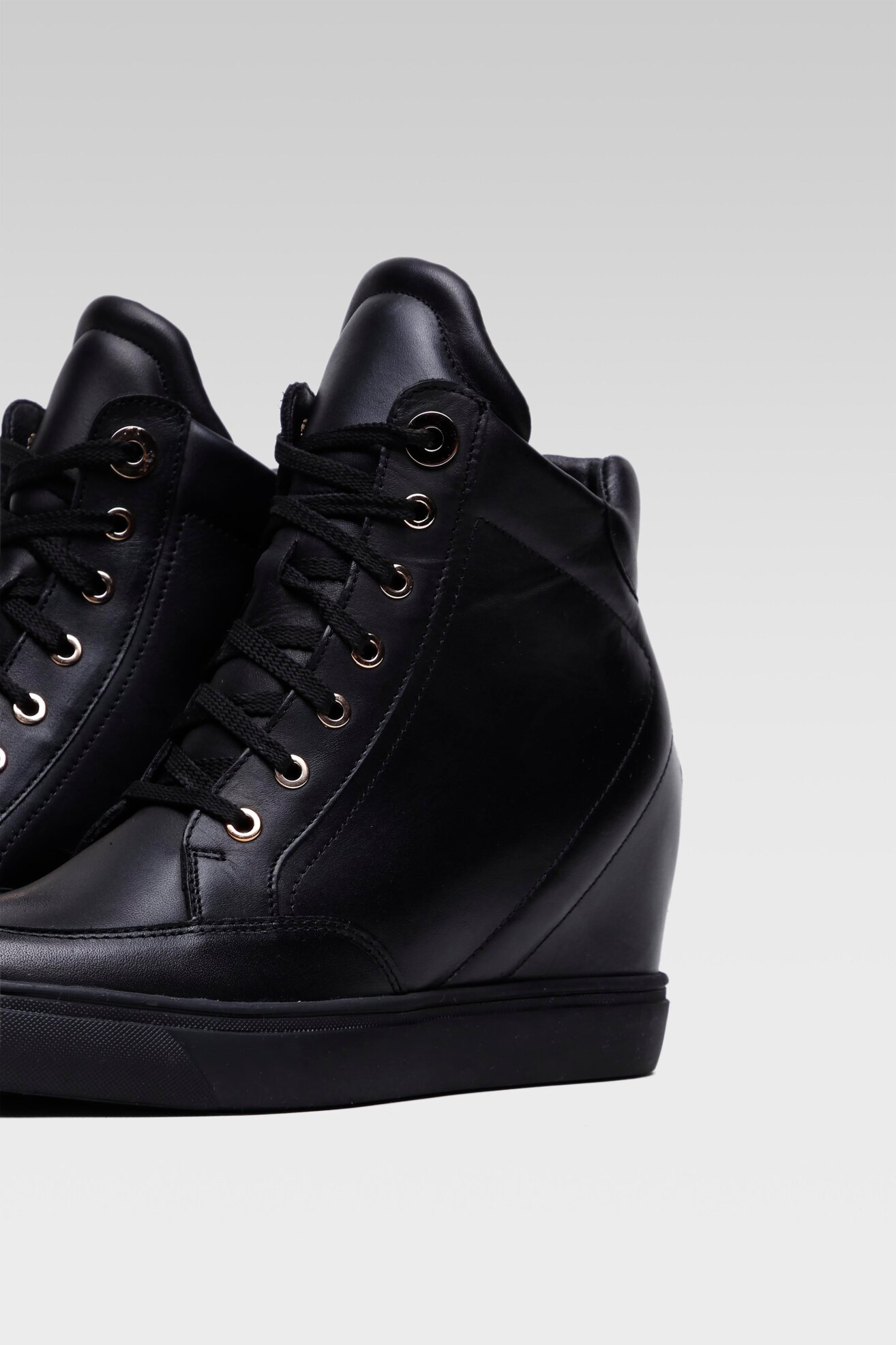 Bocanci Badura FAMA2-03 NEGRU