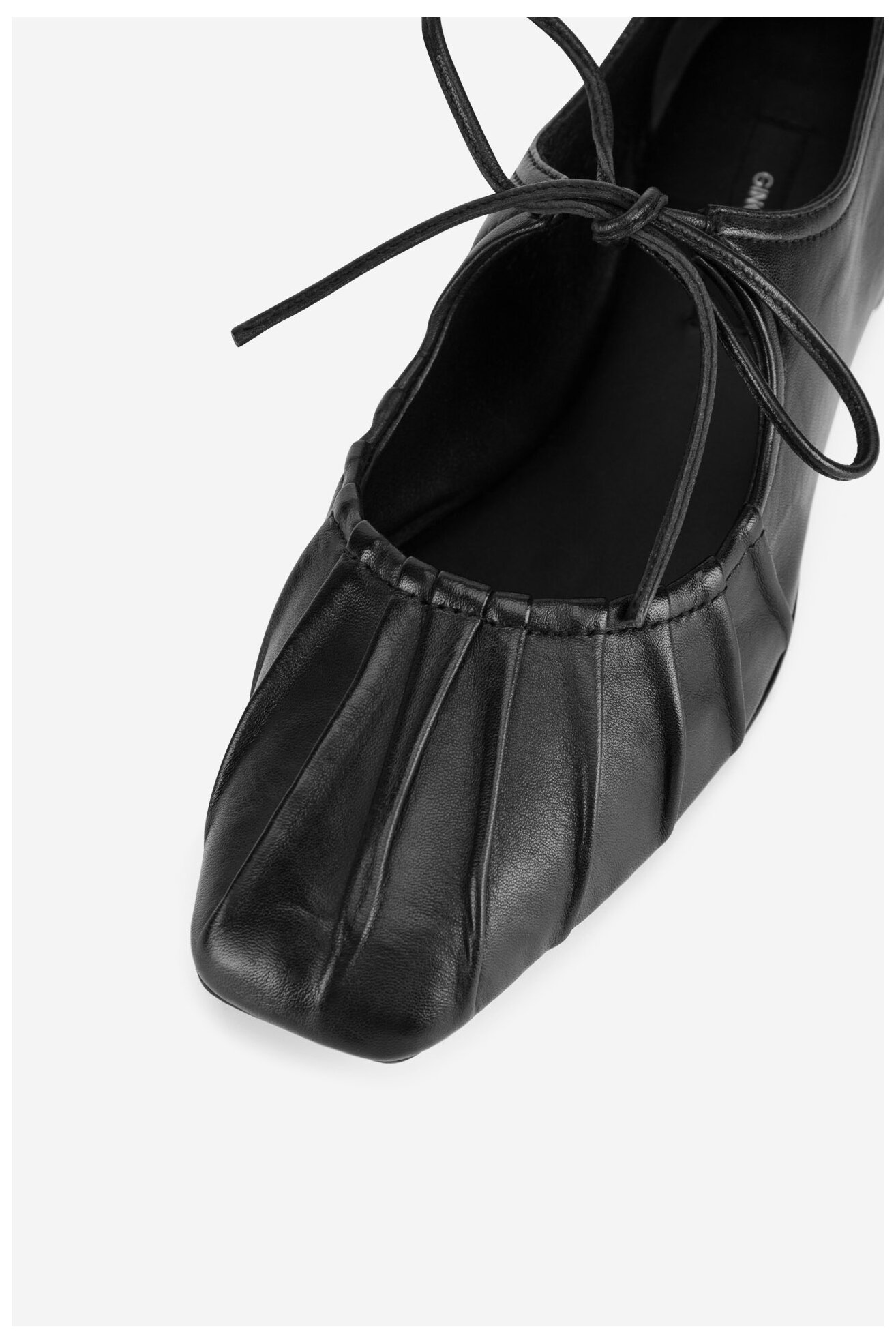 Балерина Gino Rossi ELIS-116639 ЧЕРЕН