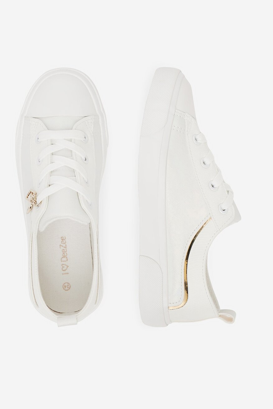 
                        Vászoncipő DeeZee CSS20377-28 FEHÉR - 5903698051949