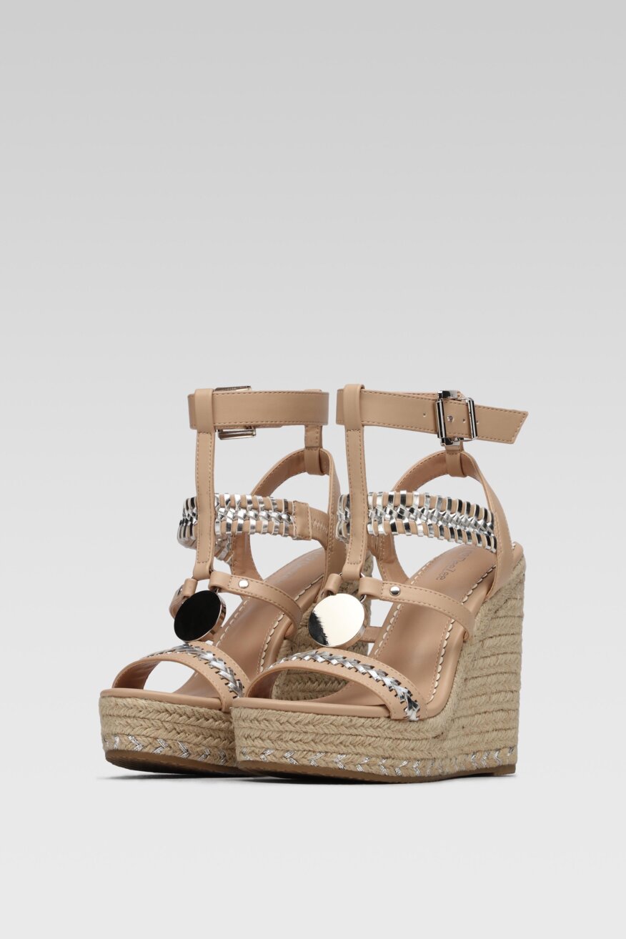 
                DeeZee - Sandały na koturnie z platformą boho - 5903698698151